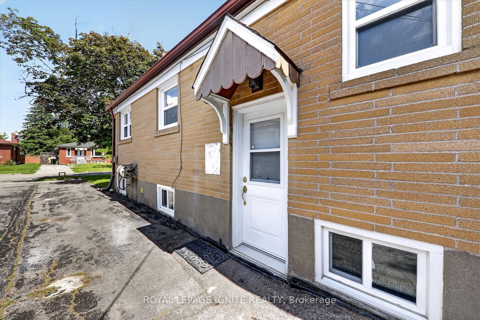 20 Alanbury Crescent, Toronto, ON M1J 2Y4 photo 4