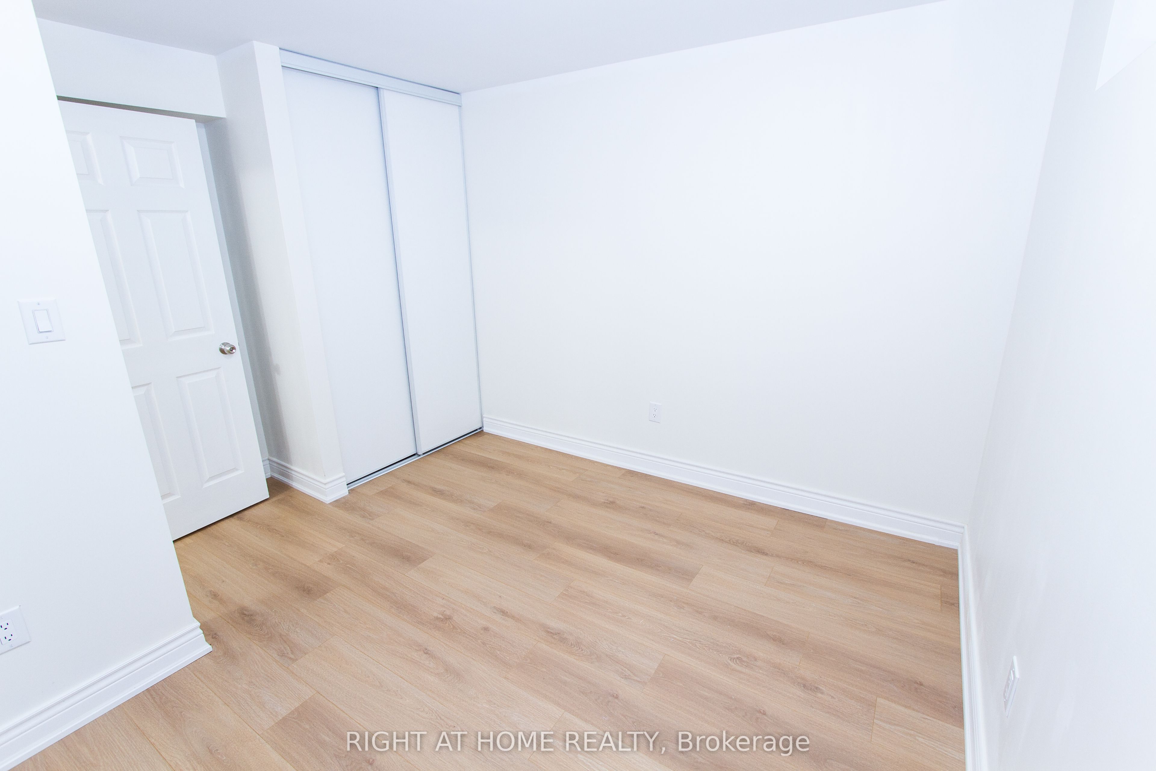 659 Shakespeare Avenue, Oshawa, ON L1H 3H8 photo 5