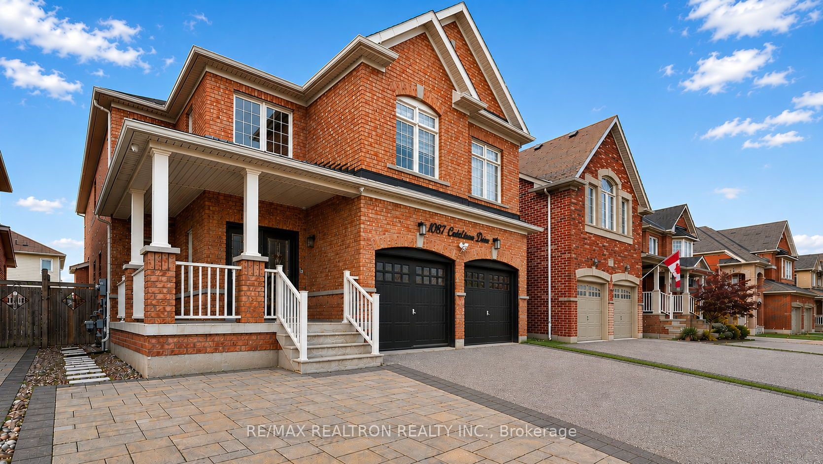 1087 Coldstream Drive, Oshawa, ON L1K 0J6 photo 2