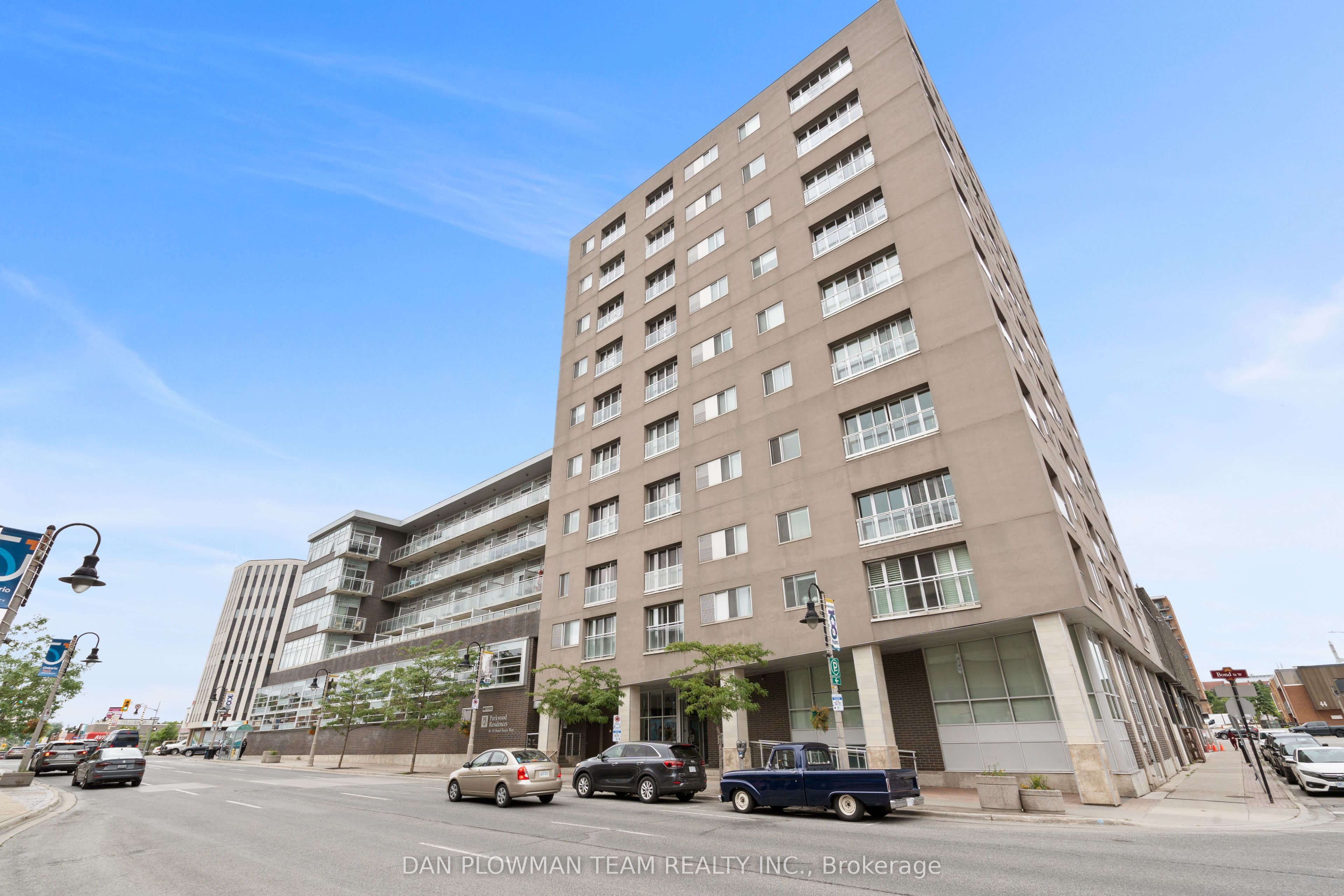 44 Bond Street W 607, Oshawa, ON L1G 6R2