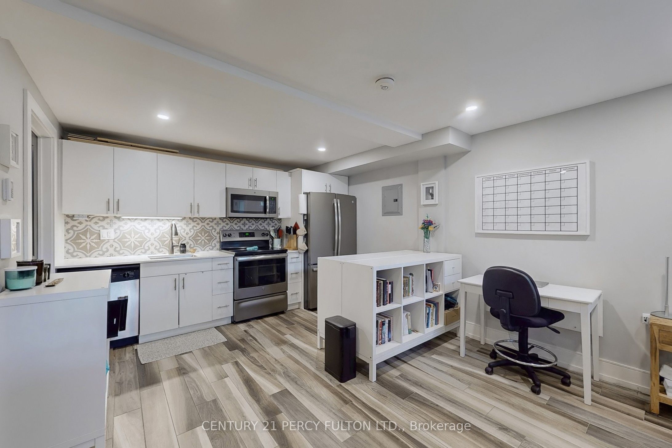 84 Wiley Avenue lower level, Toronto, ON M4J 3W6 photo 5