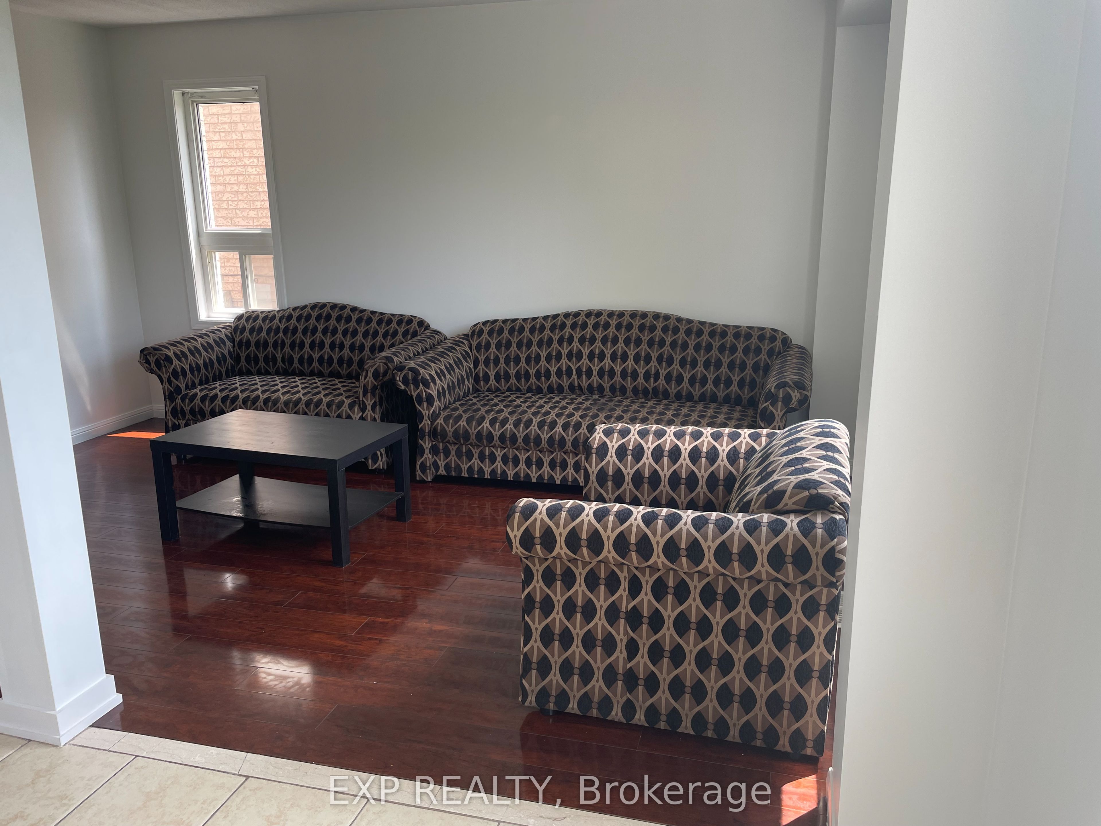1036 Southport Drive, Oshawa, ON L1H 8A3 photo 5