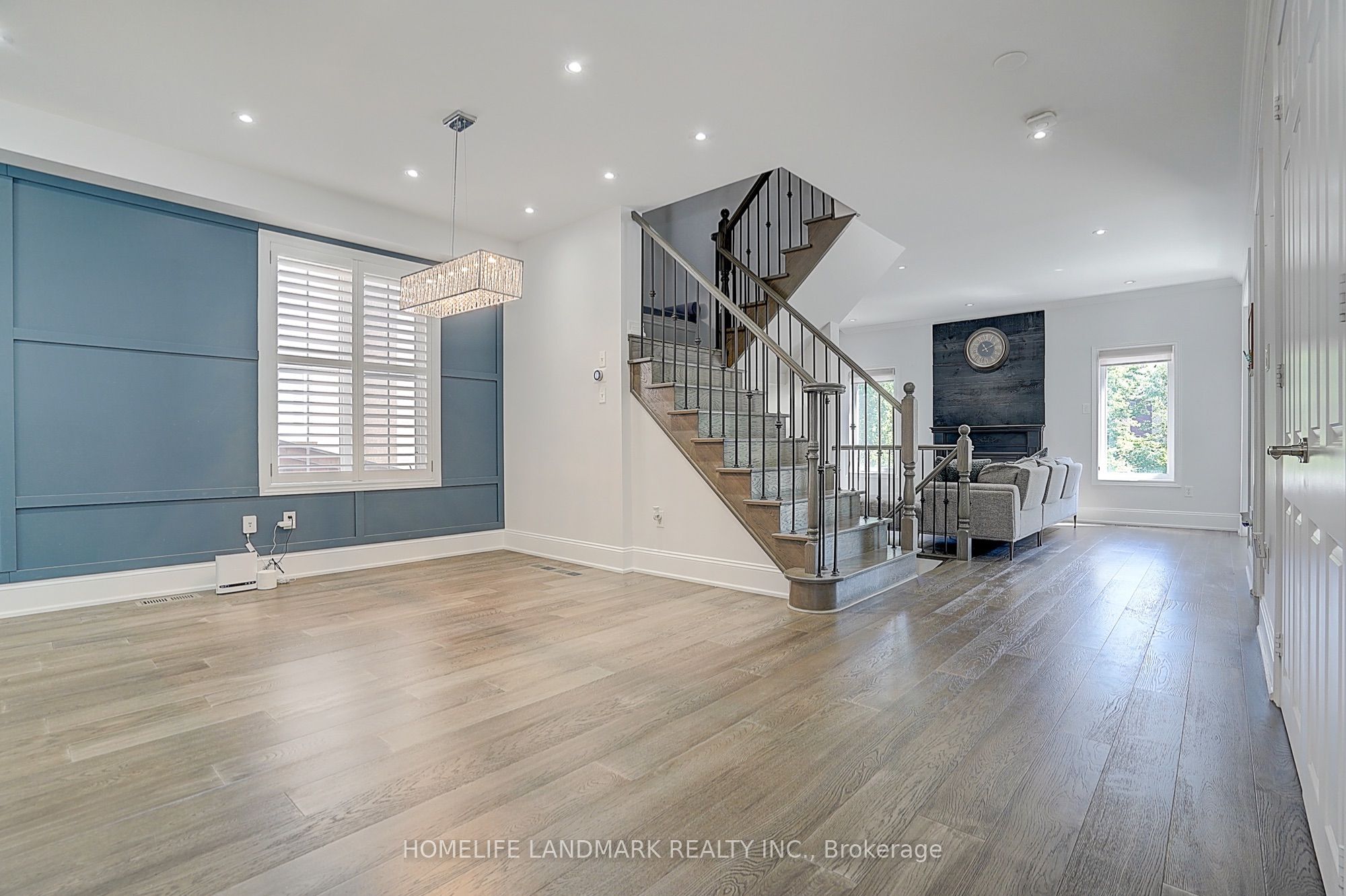 28 Hunwicks Crescent, Ajax, ON L1Z 0E4 photo 4