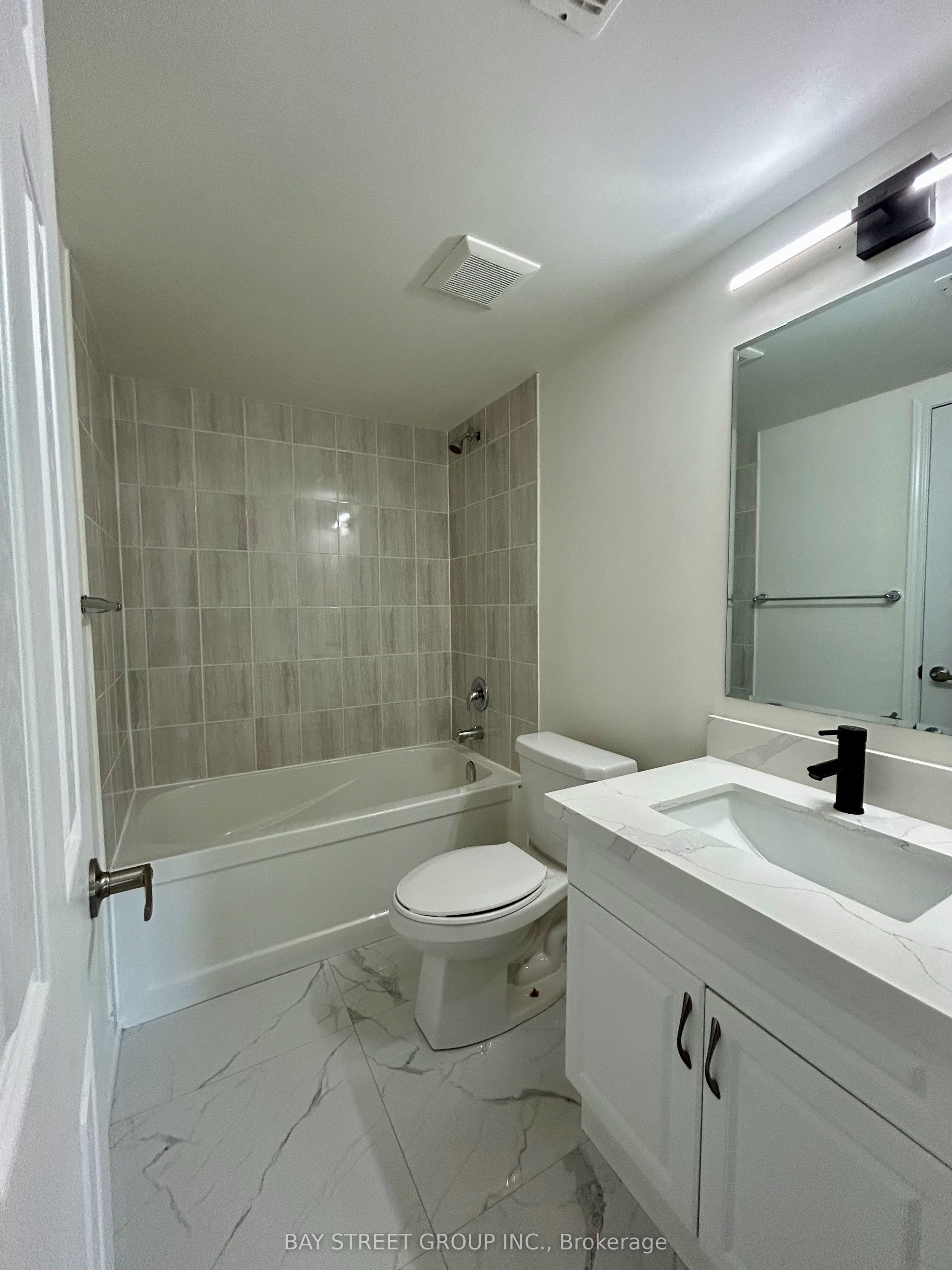 2464 Fall Harvest Crescent, Pickering, ON L1X 0G1 photo 4