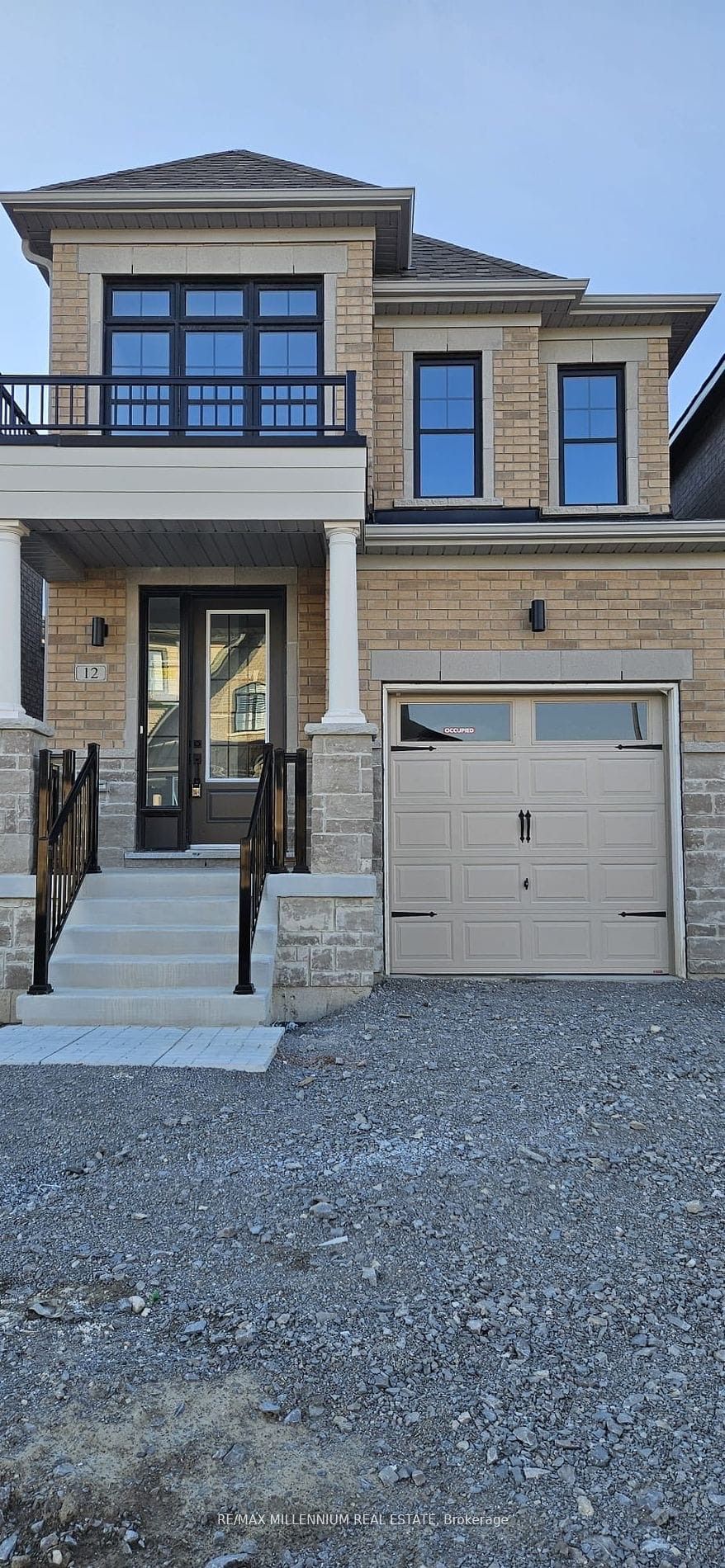 12 Deer Ridge Crescent, Whitby, ON L1P 0P3