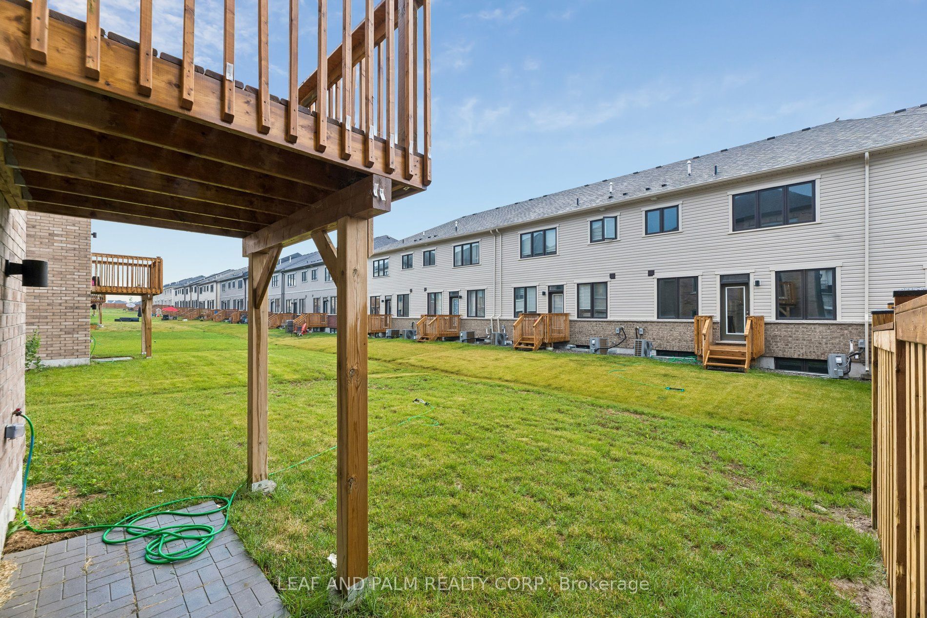 247 Flood Avenue, Clarington, ON L1B 0W5 photo 5