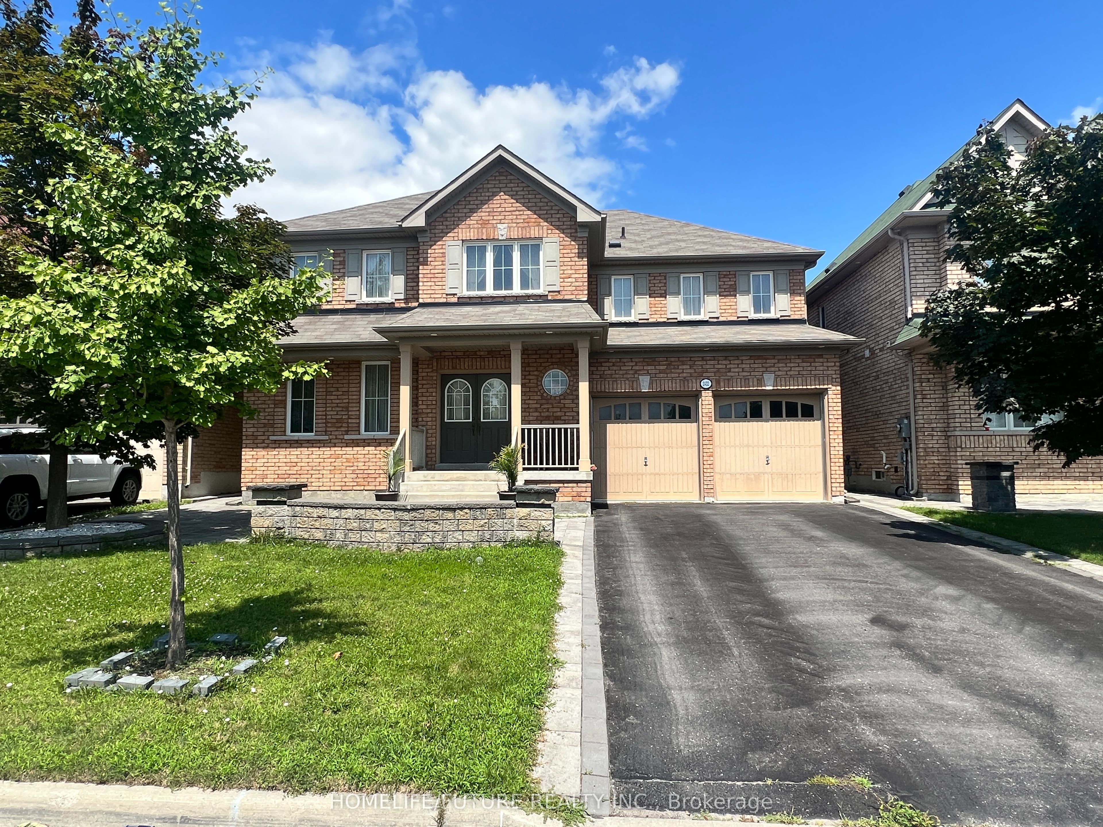 2432 Pilgrim Square Bsmt, Oshawa, ON L1L 0B6