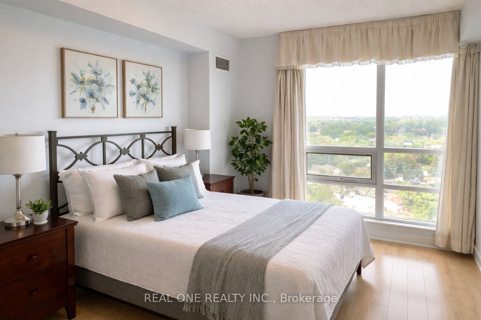 238 Bonis Avenue 2125, Toronto, ON M1T 3W7 photo 2