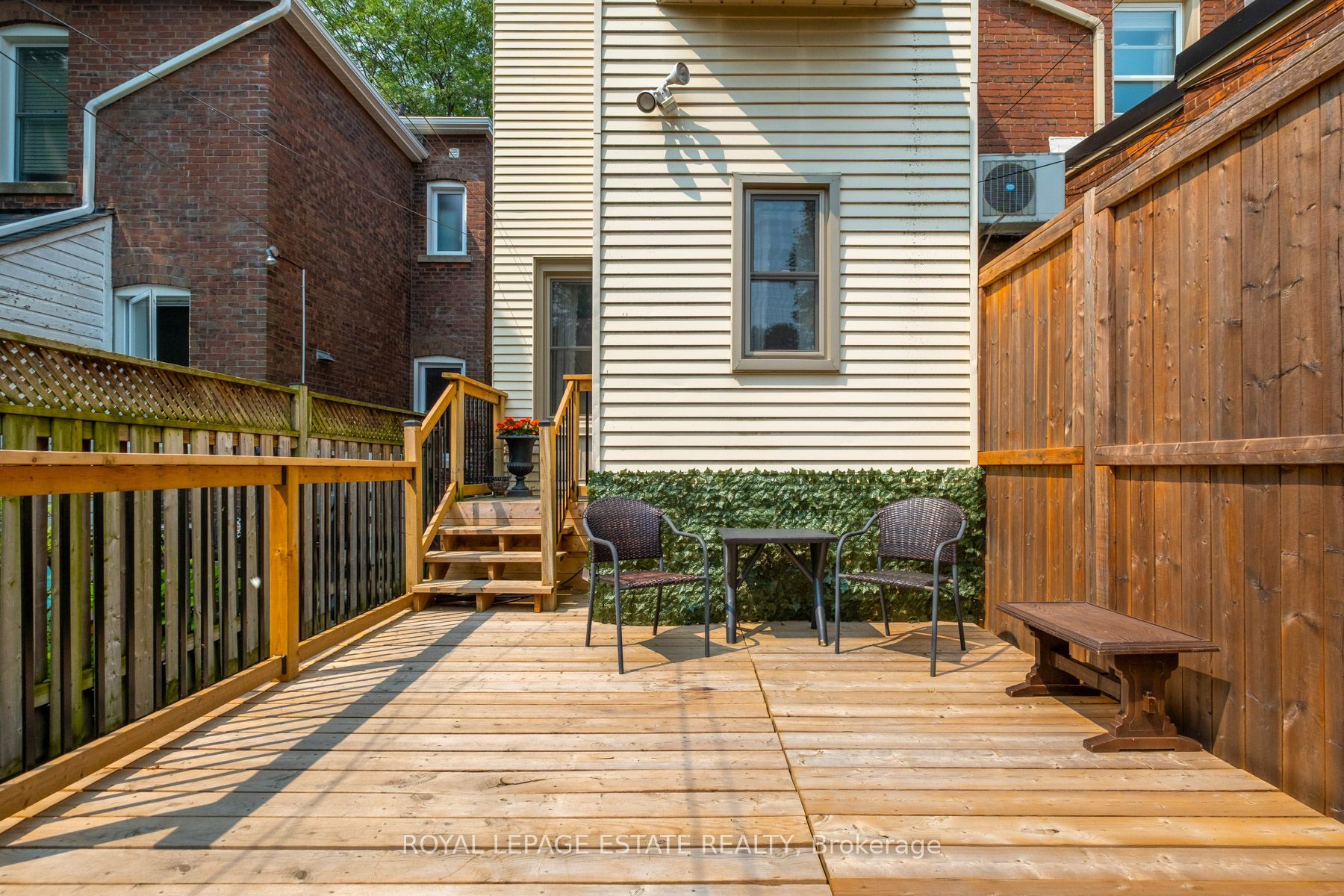 57 Herbert Avenue, Toronto, ON M4L 3P8 photo 5