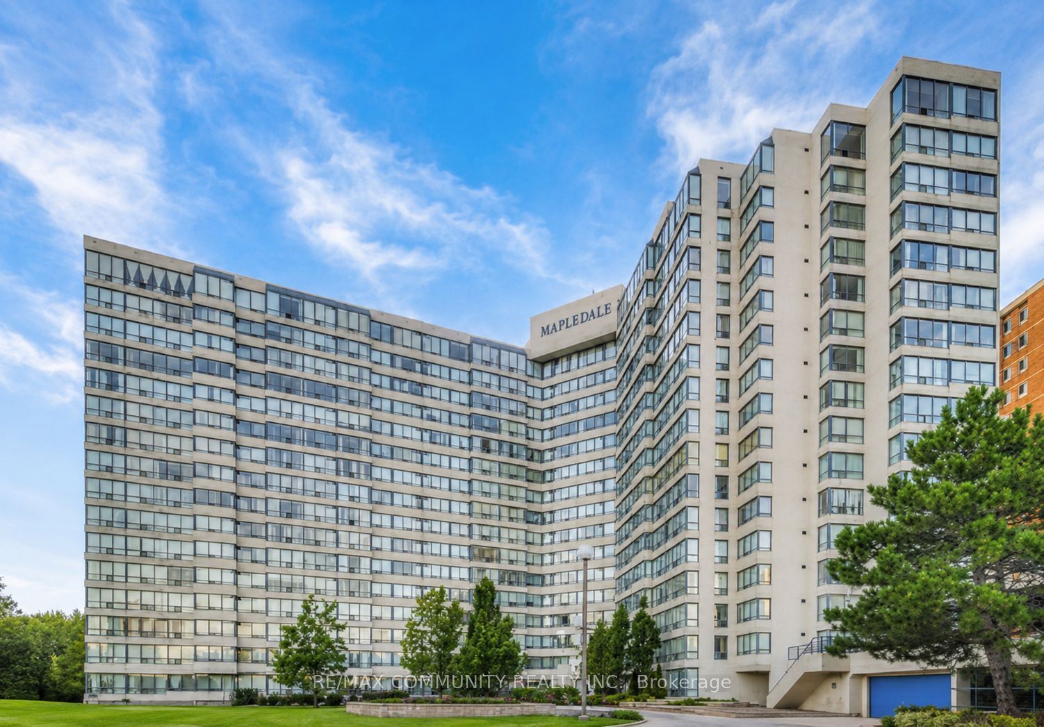 3050 Ellesmere Road 403, Toronto, ON M1E 5E6