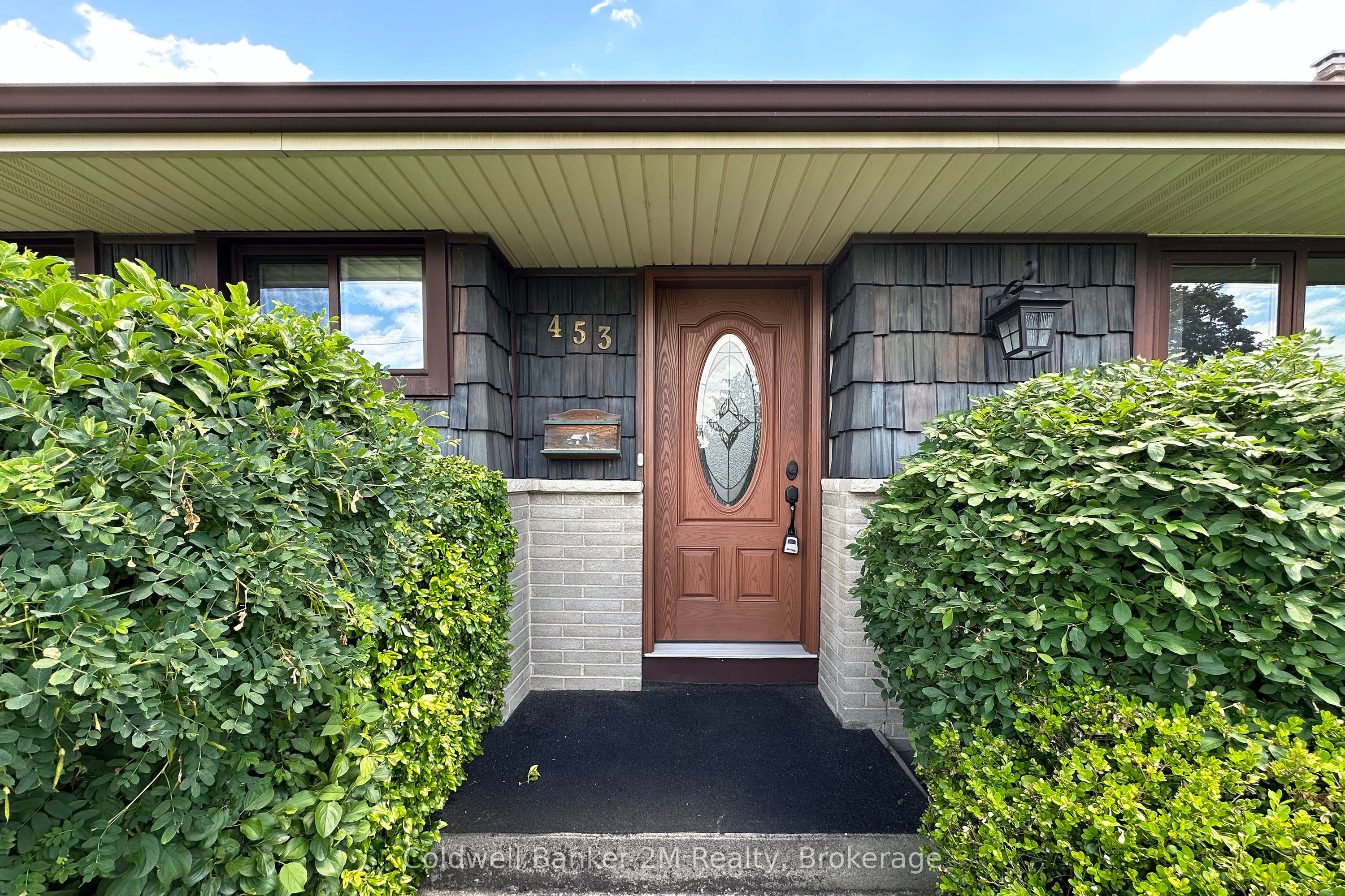 453 Rosmere Street, Oshawa, ON L1J 5H4 photo 2