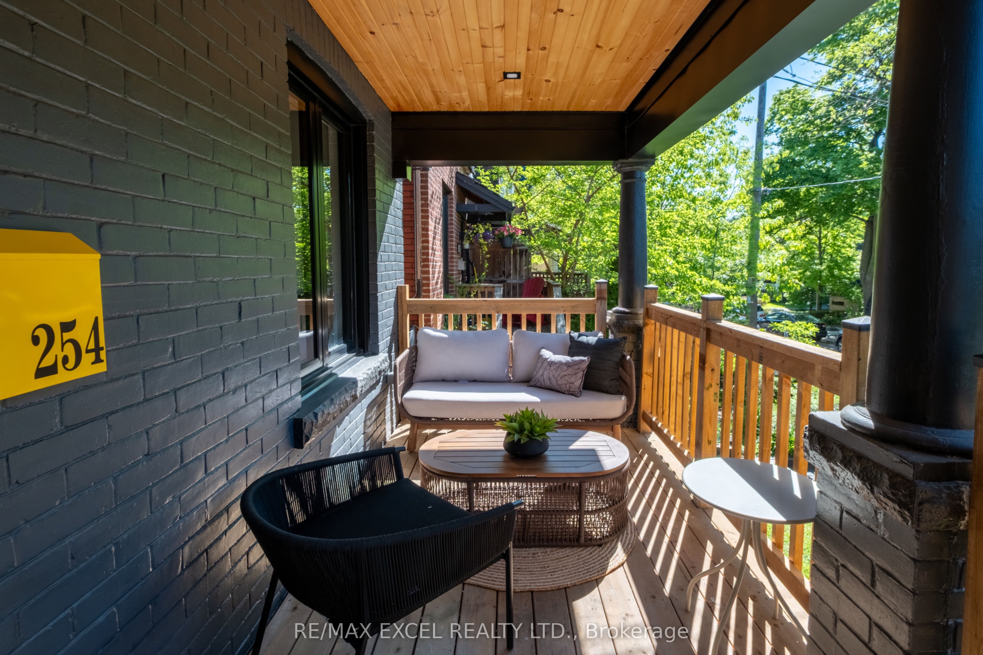 254 Bain Avenue, Toronto, ON M4K 1G3 photo 4