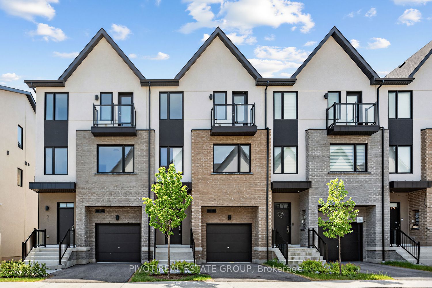 1 Lively Way, Whitby, ON L1R 0S3 photo 3