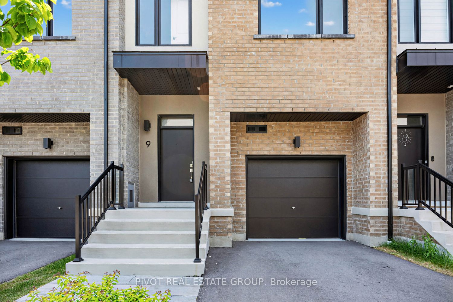 1 Lively Way, Whitby, ON L1R 0S3 photo 5