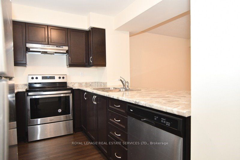 90 Howe Street, Toronto, ON M1L 0J4 photo 5