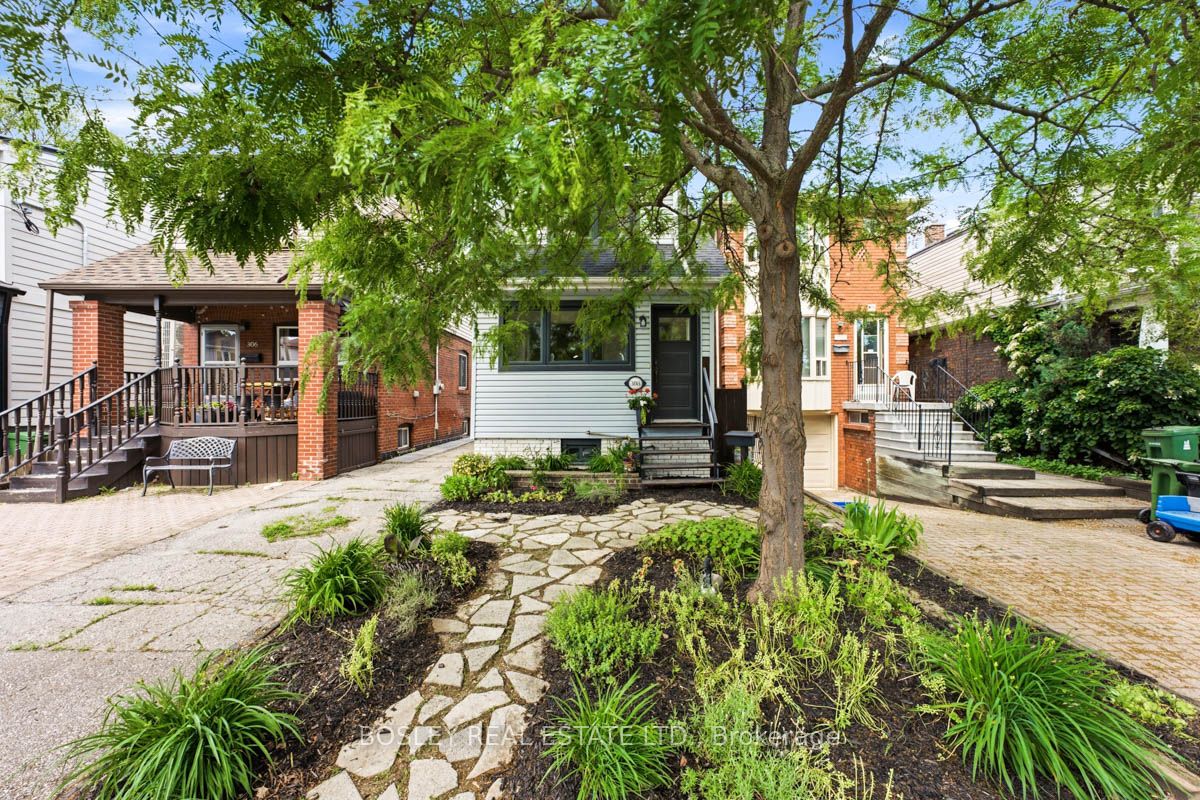308 Springdale Boulevard, Toronto, ON M4C 2A2 photo 5