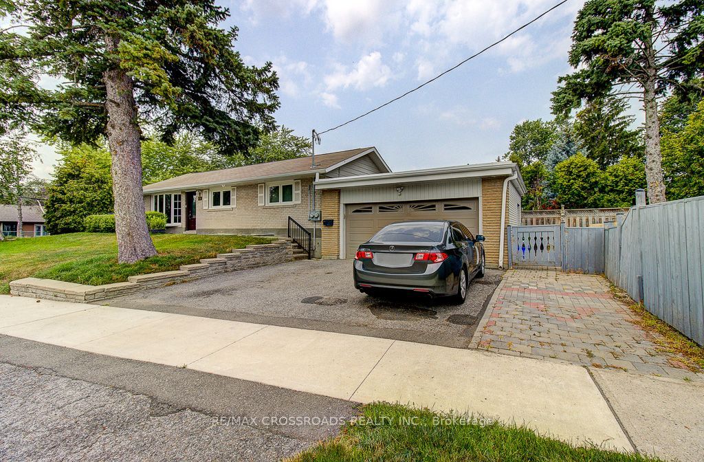 55 Gondola Crescent, Toronto, ON M1G 2J2 photo 2