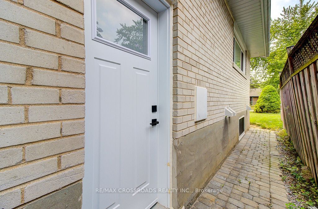 55 Gondola Crescent, Toronto, ON M1G 2J2 photo 4