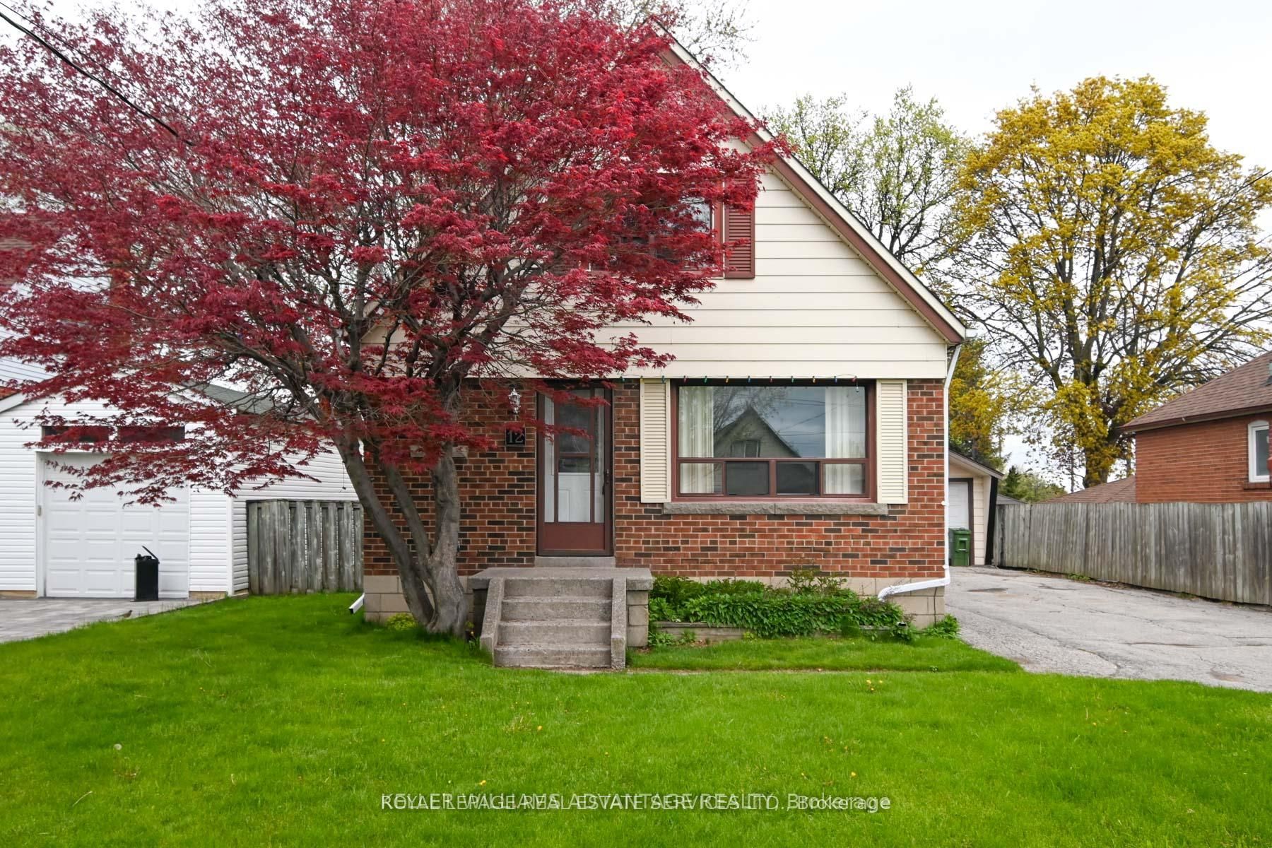 12 Coniston Road, Toronto, ON M1L 2J7