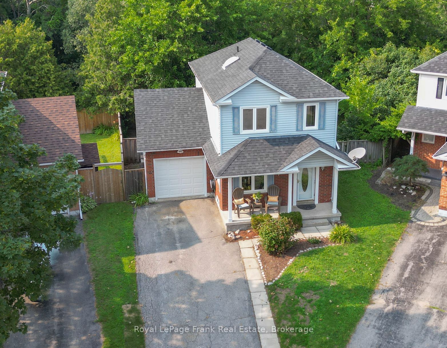 38 Longwood Court, Clarington, ON L1E 1R7 photo 3