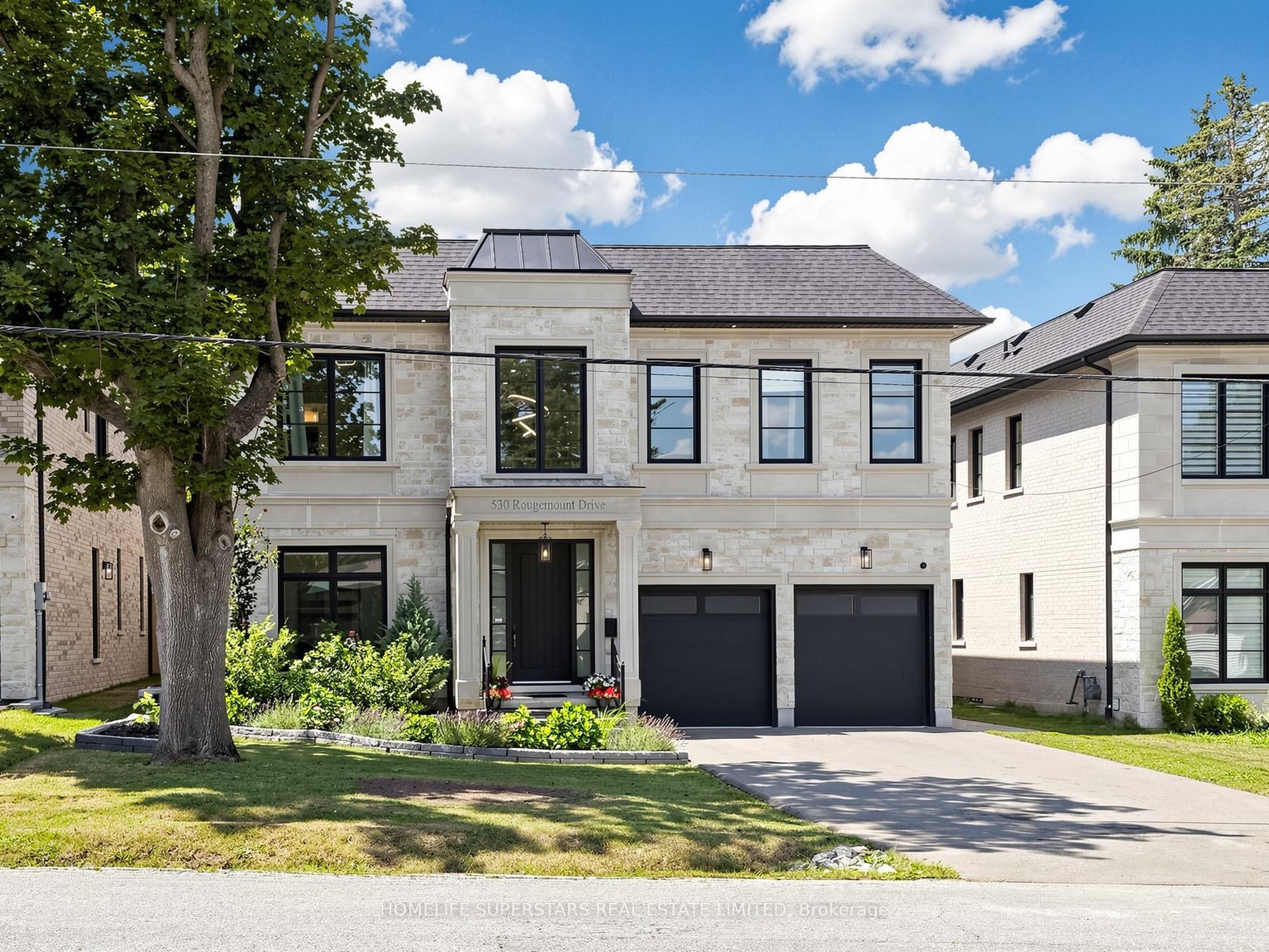 530 Rougemount Drive, Pickering, ON L1W 2C2