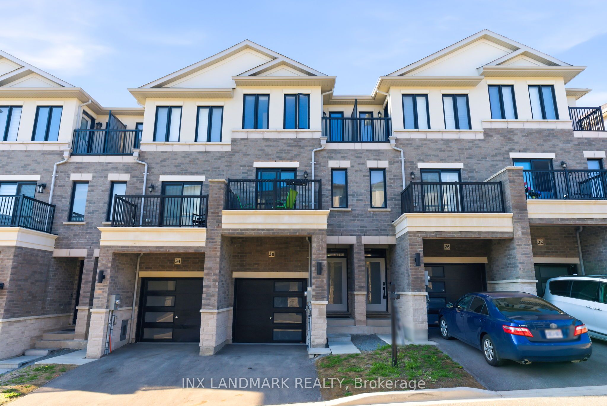 30 Gerry Henry Lane, Clarington, ON L1E 0L8 photo 5