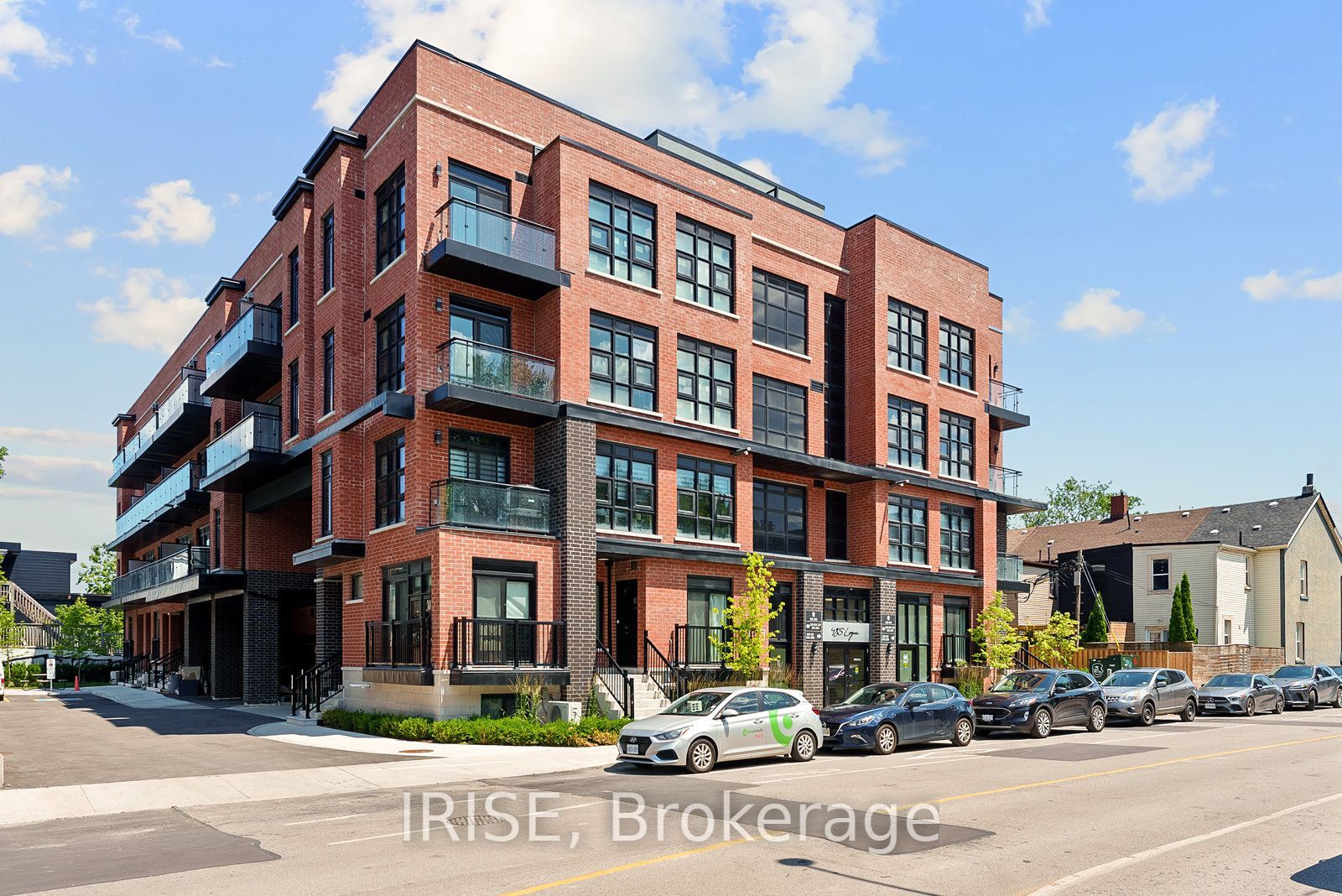 485 Logan Avenue S 317, Toronto, ON M4M 2P5