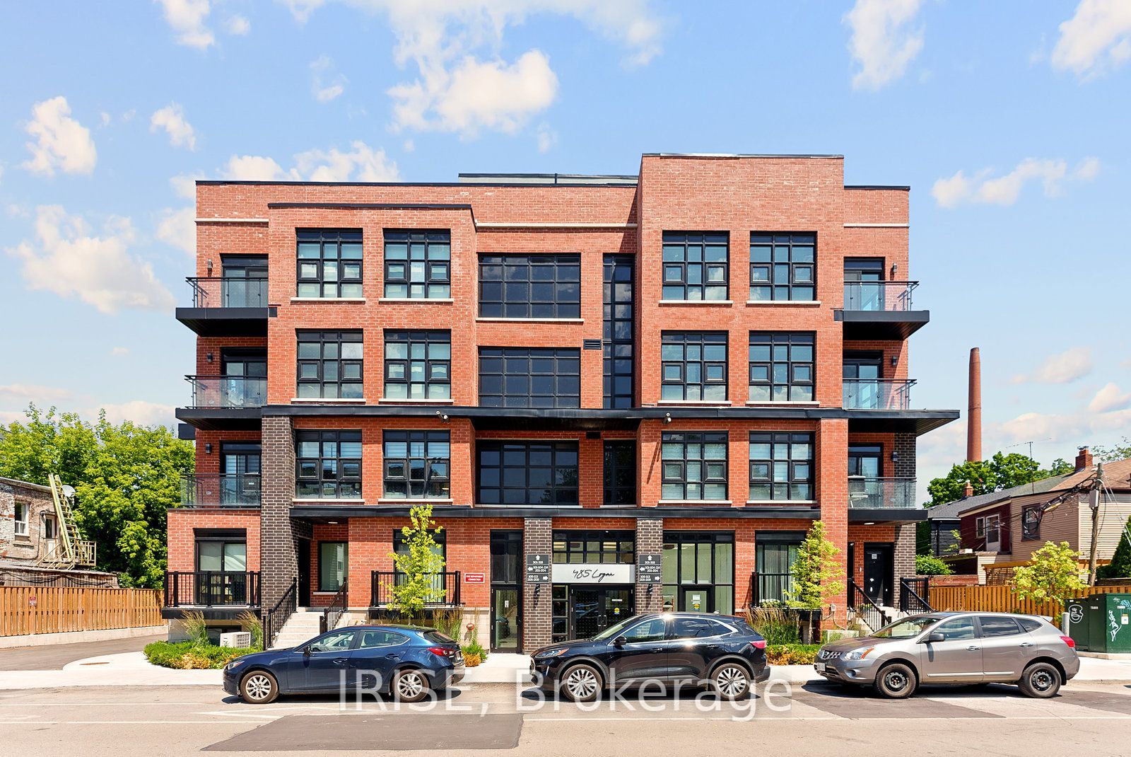 485 Logan Avenue S 317, Toronto, ON M4M 2P5 photo 2