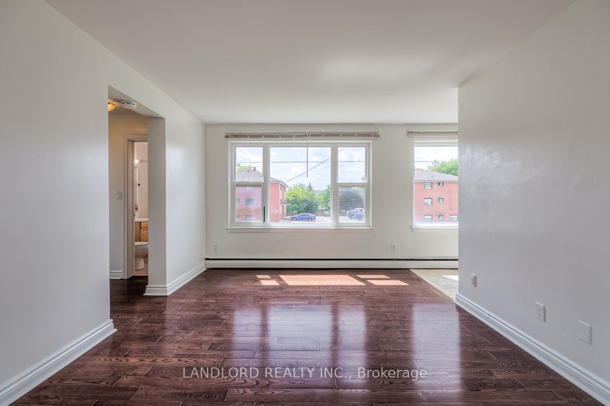 111 Craydon Road 204, Whitby, ON L1N 2B5 photo 4