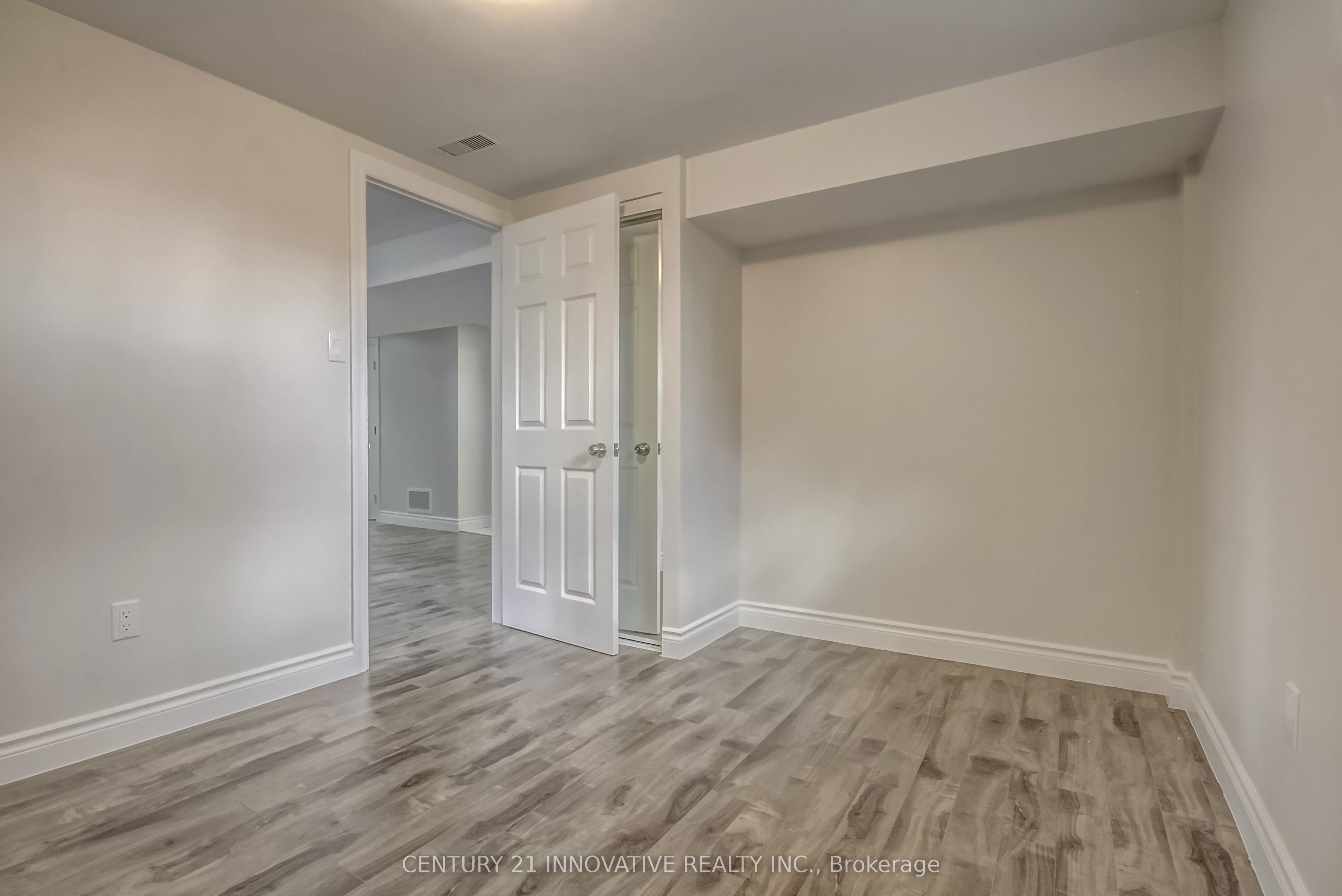 17 Tralee Avenue Bsmt, Toronto, ON M1G 3E3 photo 4