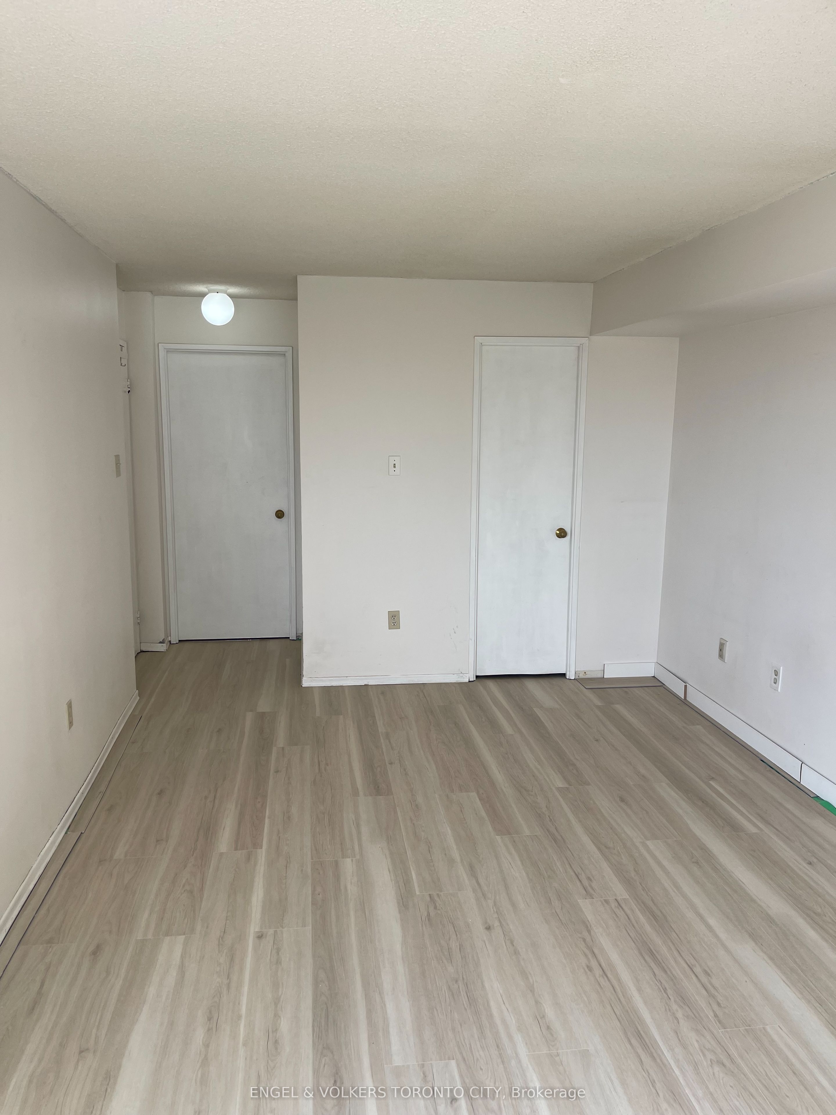 3050 Ellesmere Road 1402, Toronto, ON M1E 5E6 photo 5