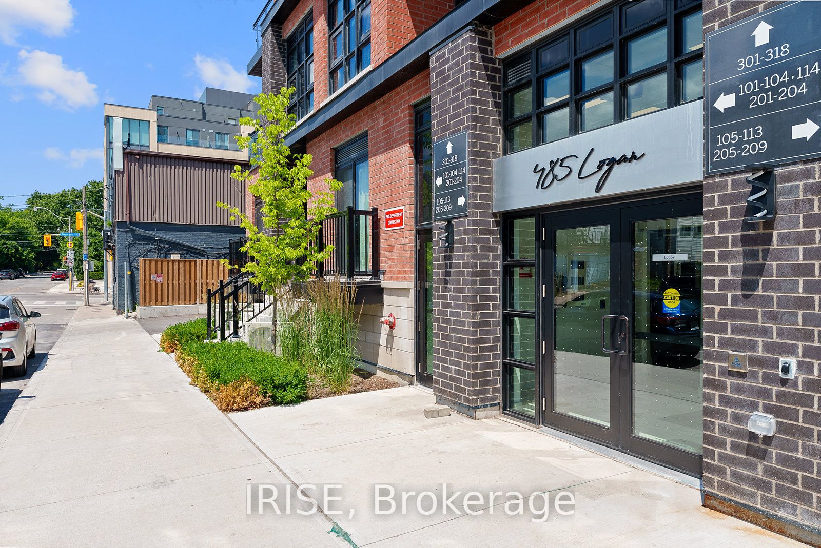 485 Logan Avenue N 305, Toronto, ON M4M 2P5 photo 5