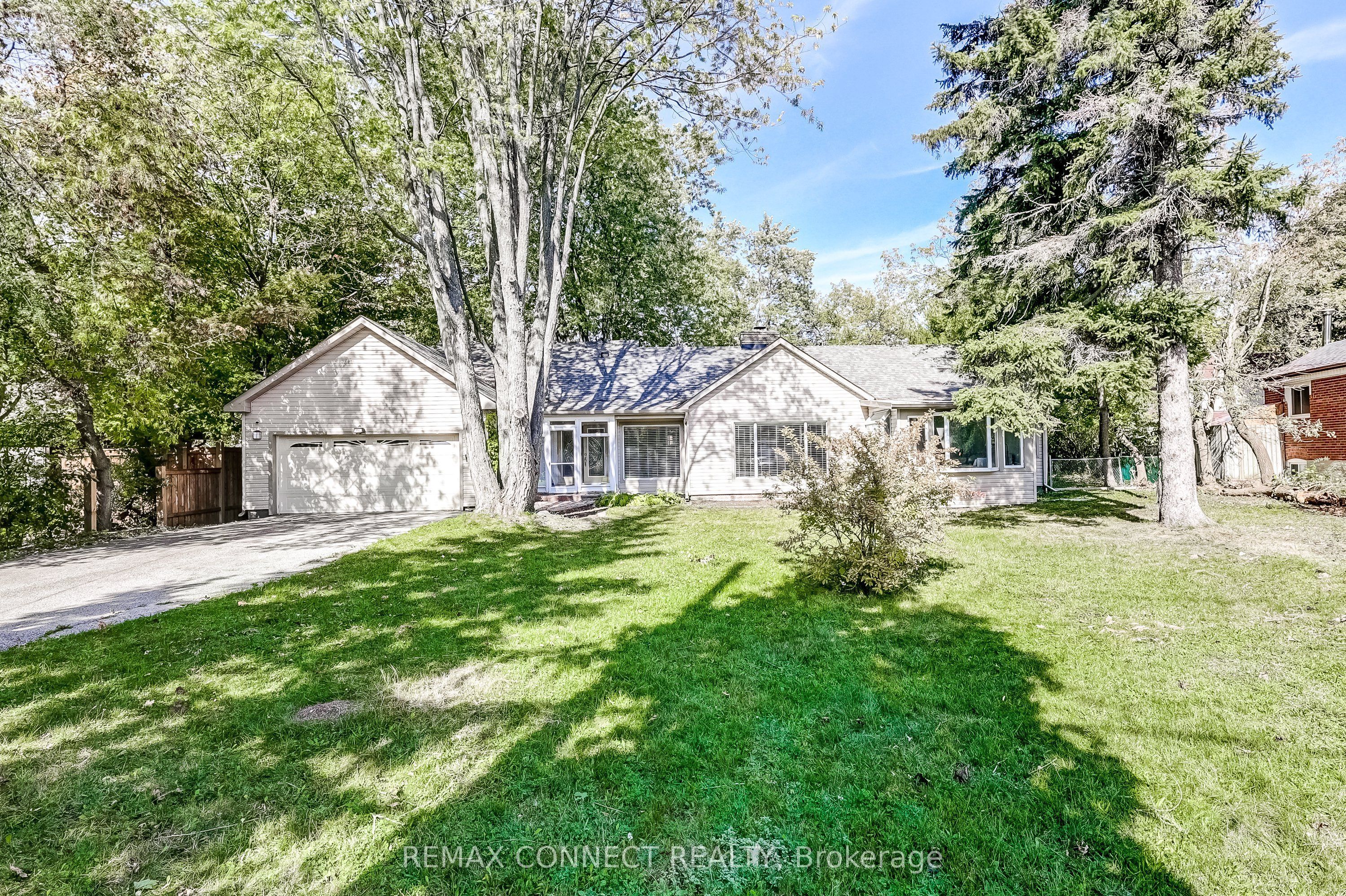 70B Dunstall Crescent, Toronto, ON M1E 3M4 photo 3