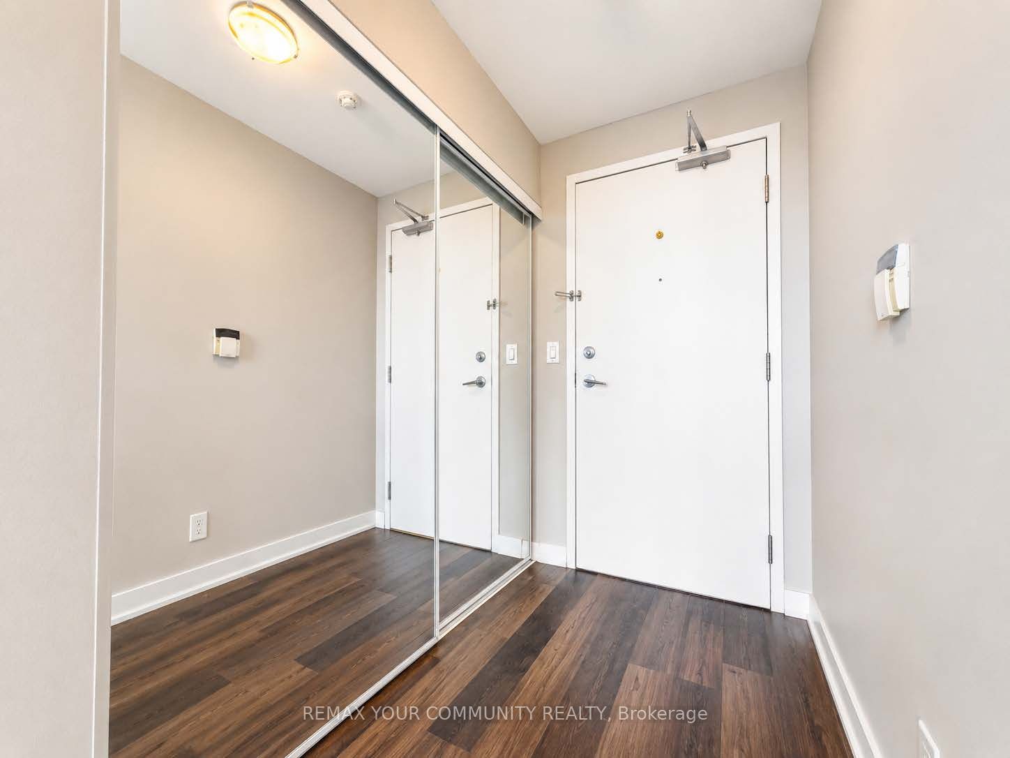 38 Lee Centre Drive 3512, Toronto, ON M1H 3J7 photo 4