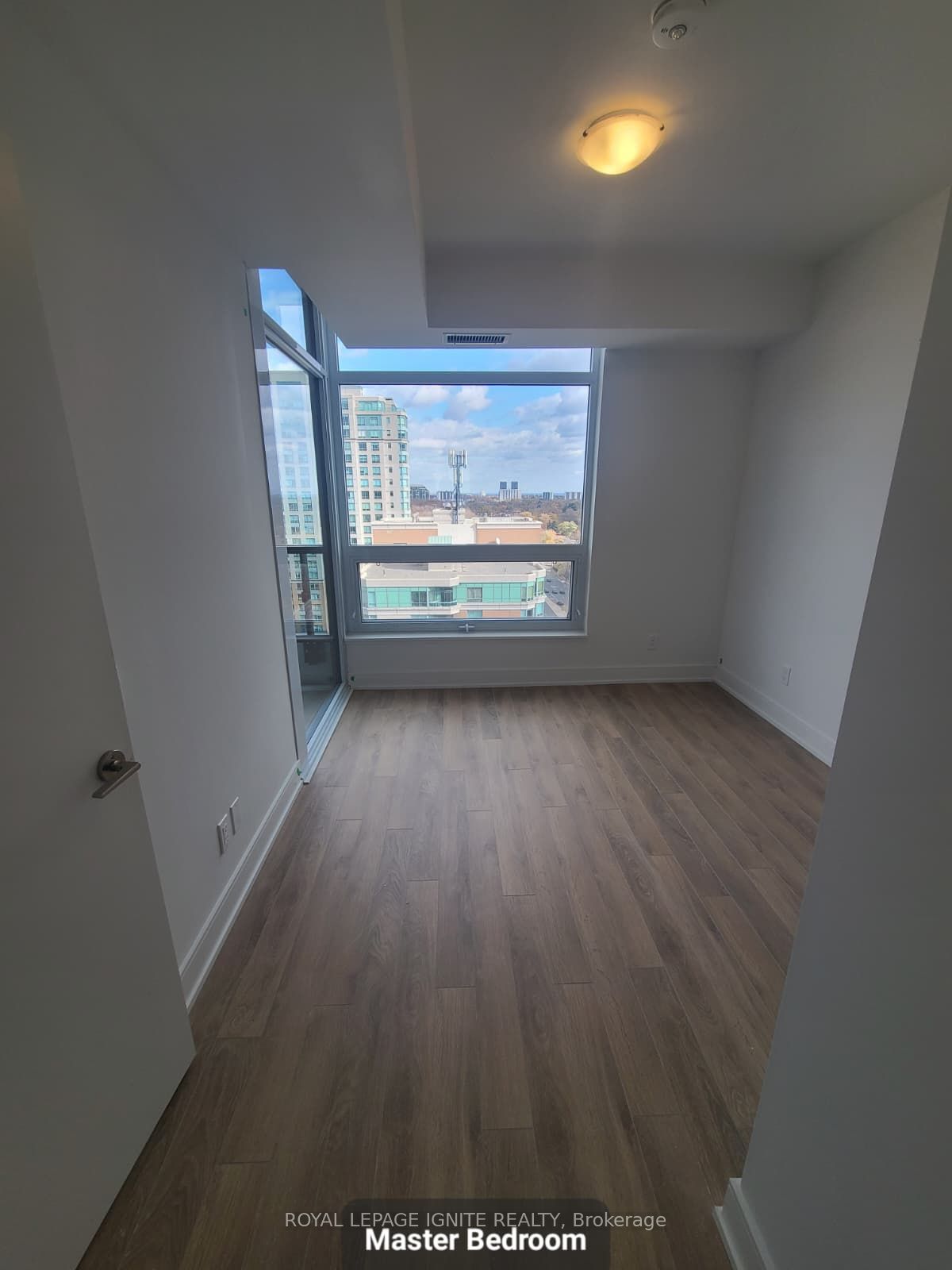 1350 Ellesmere Road 1709, Toronto, ON M1P 0G6 photo 3