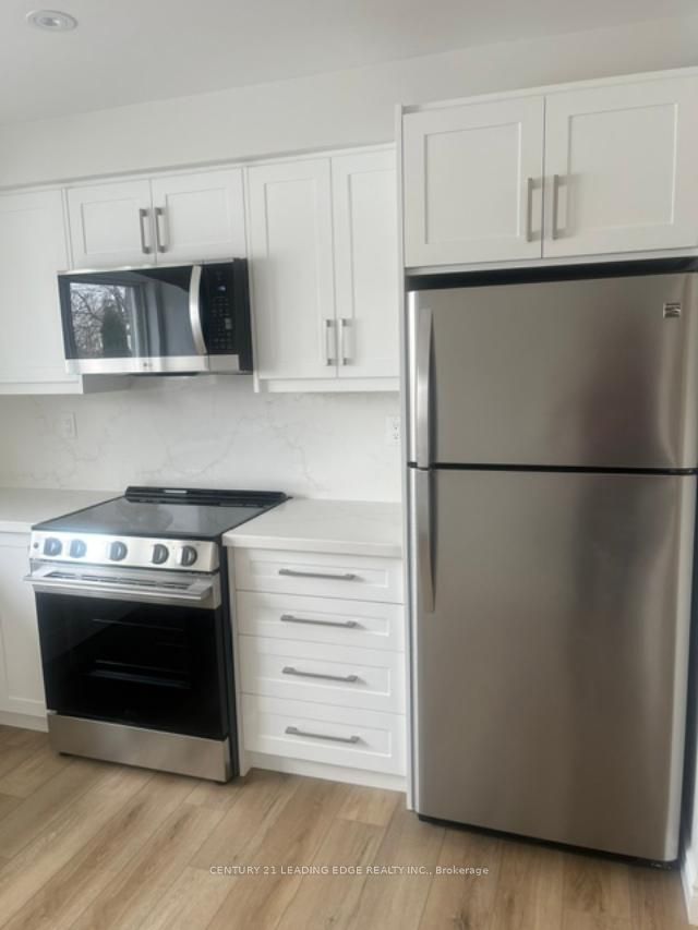 24 King Henrys Boulevard, Toronto, ON M1T 2V4 photo 4