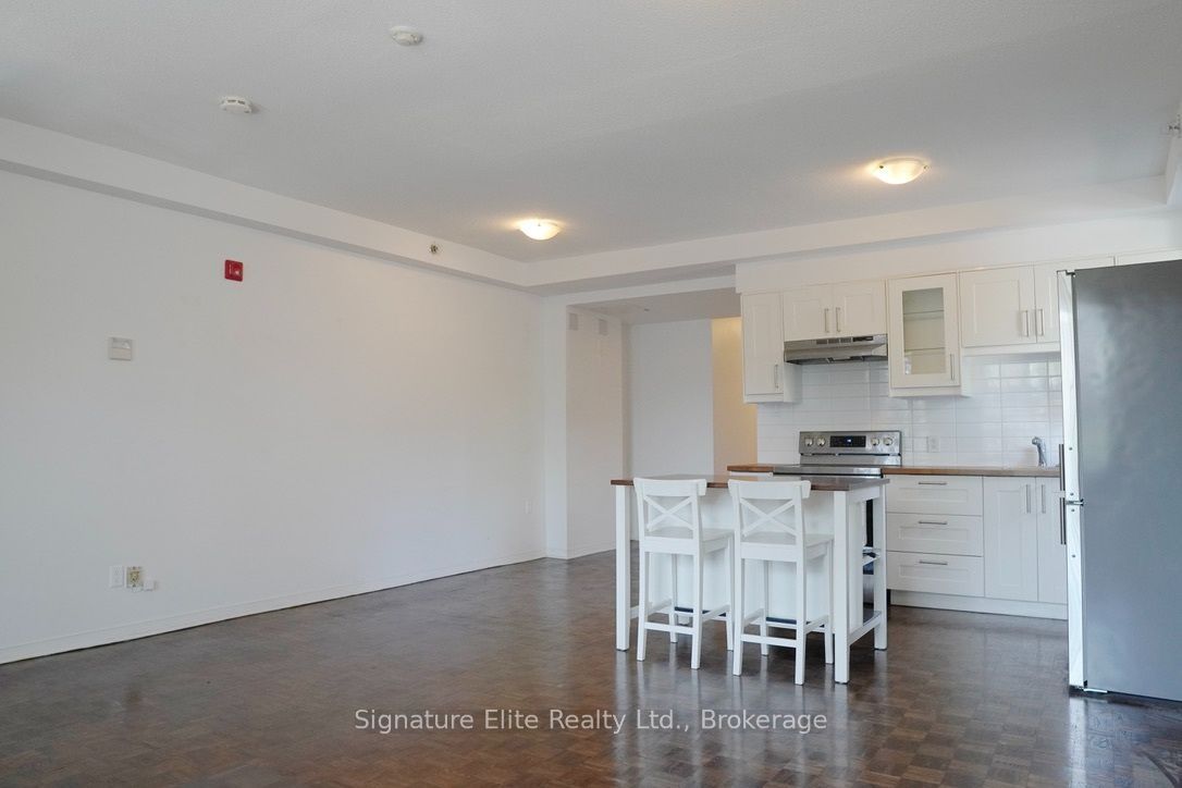 529 Danforth Avenue 2, Toronto, ON M4K 1P7 photo 4