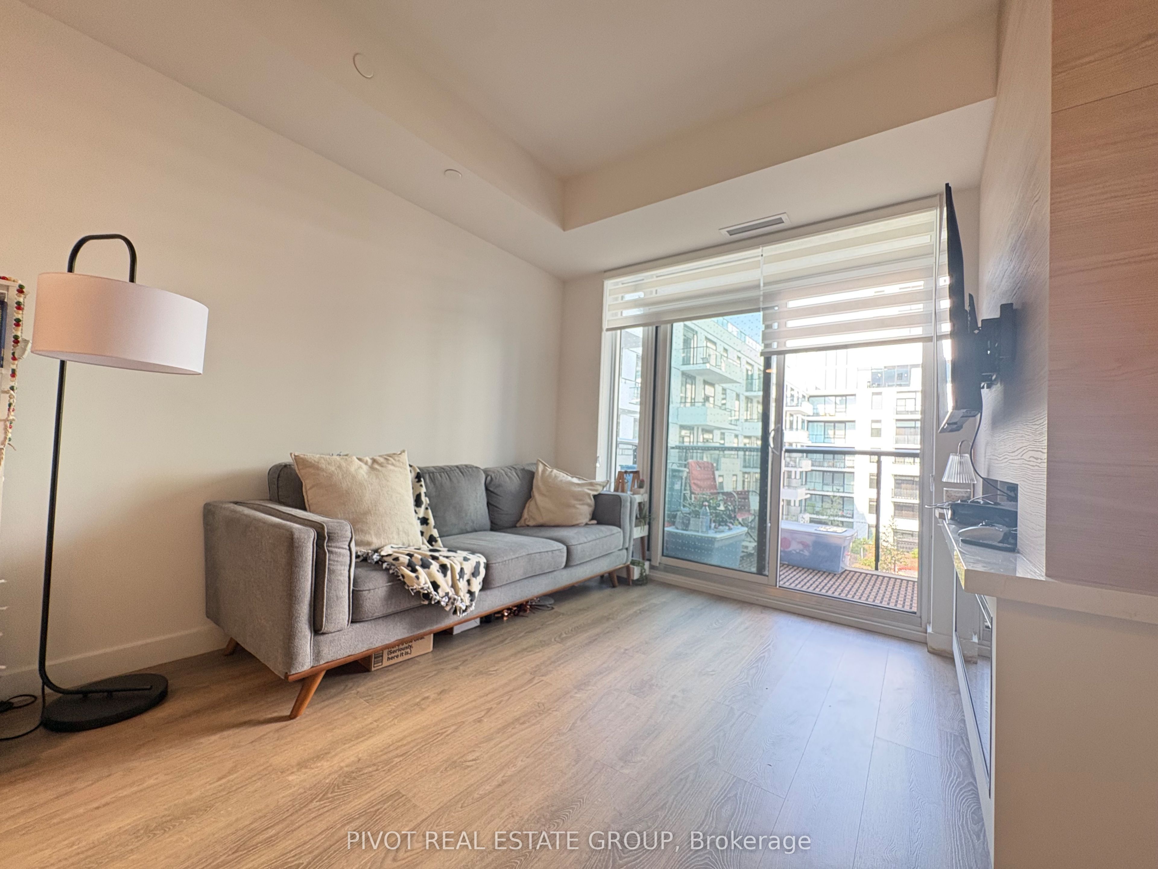 1050 Eastern Avenue 630, Toronto, ON M4L 0B7 photo 5