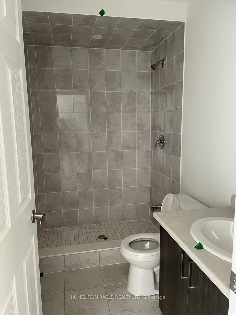 1392 Coral Springs Path, Oshawa, ON L1K 3G1 photo 4