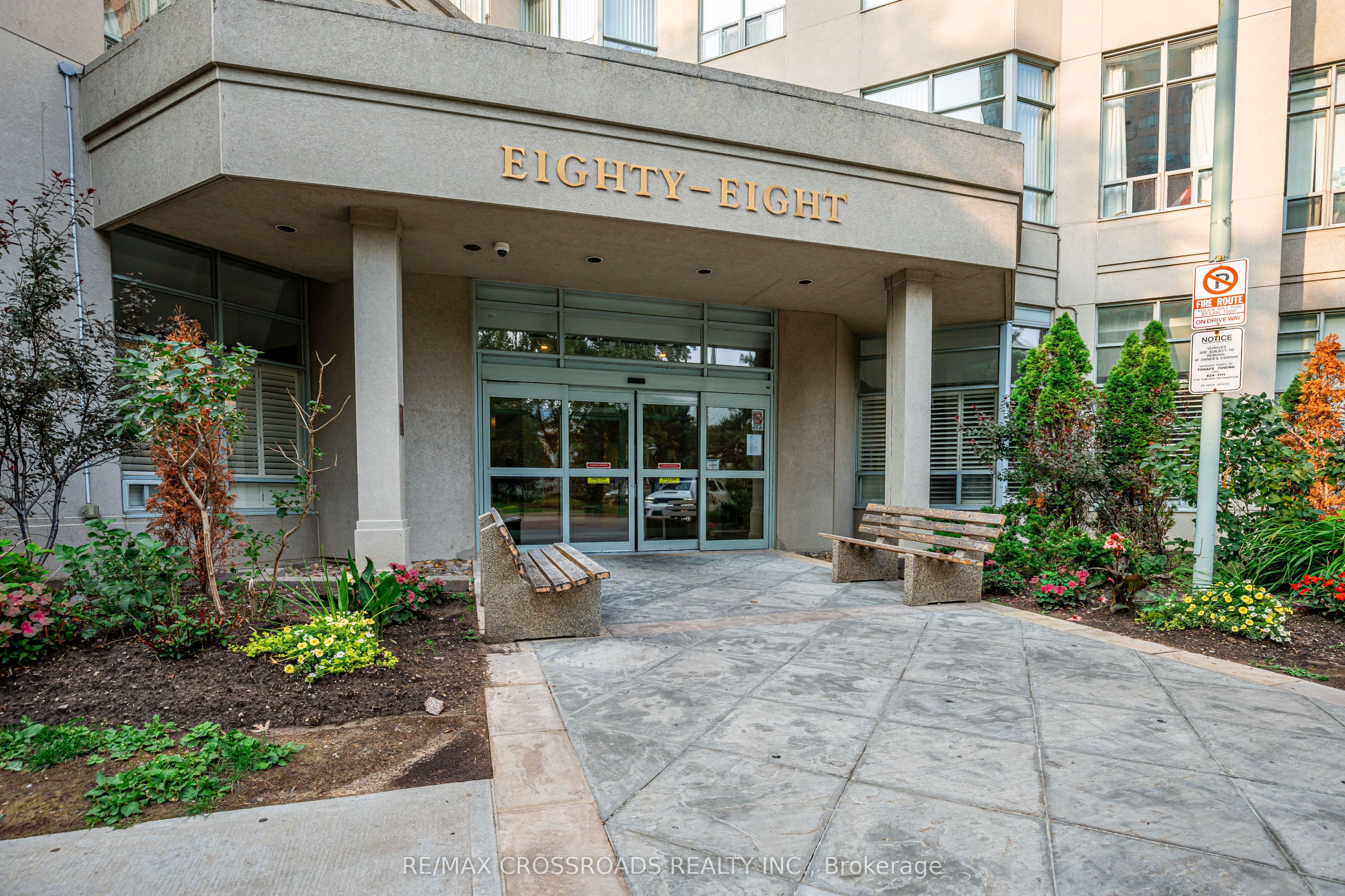 88 Corporate Drive 1714, Toronto, ON M1H 3G6 photo 2
