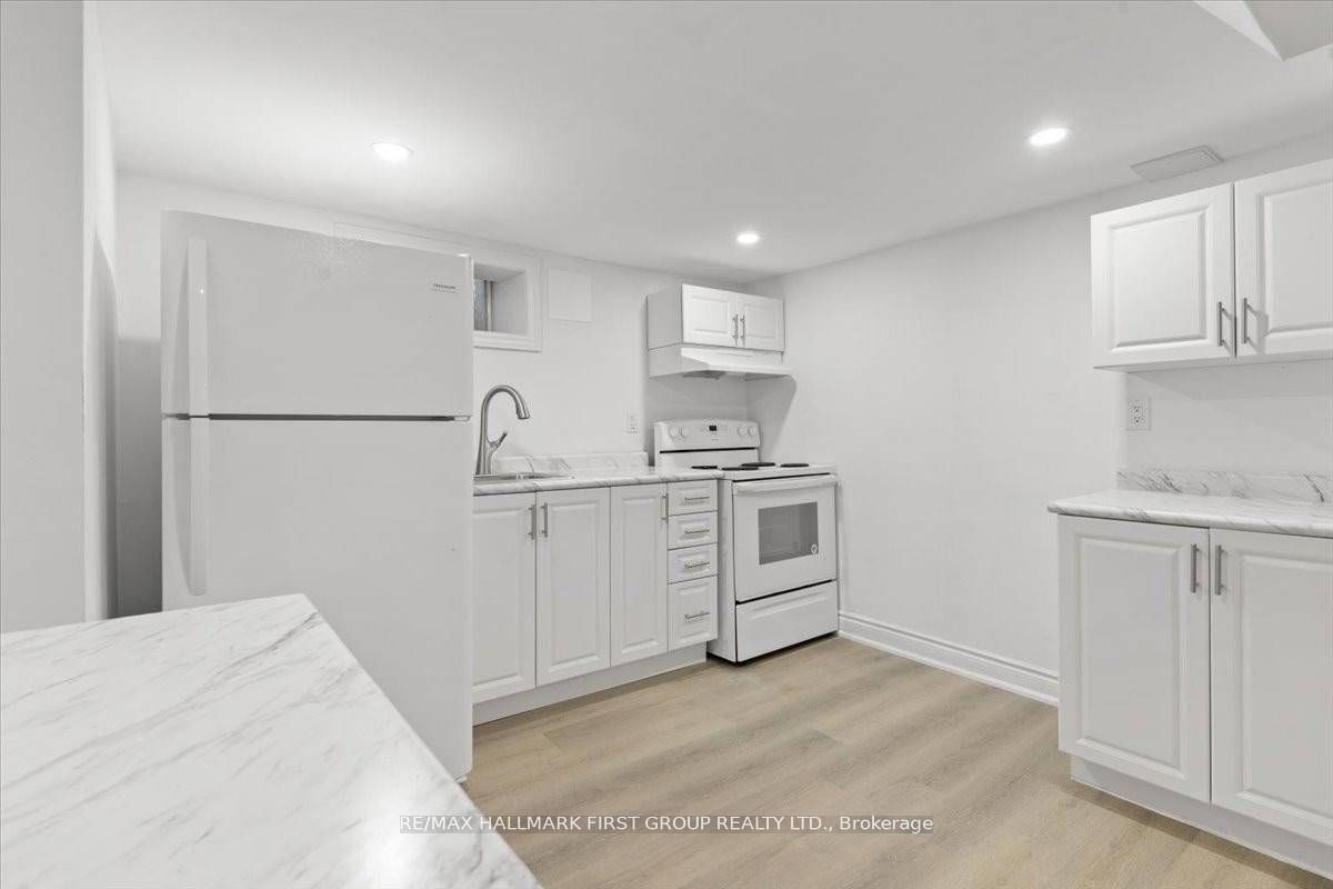 46 Tulloch Drive Basement, Ajax, ON L1S 2S1 photo 2