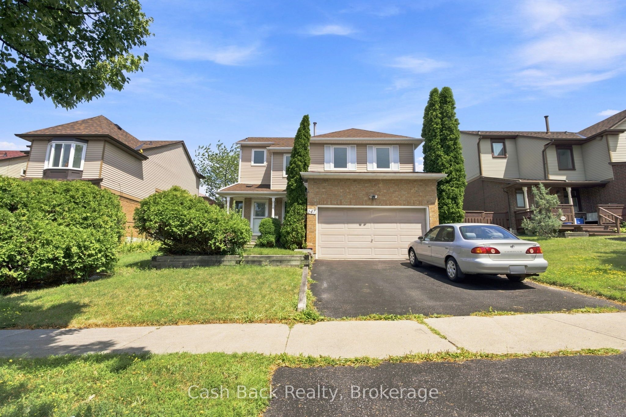 147 Kirby Crescent, Whitby, ON L1N 7C7 photo 3