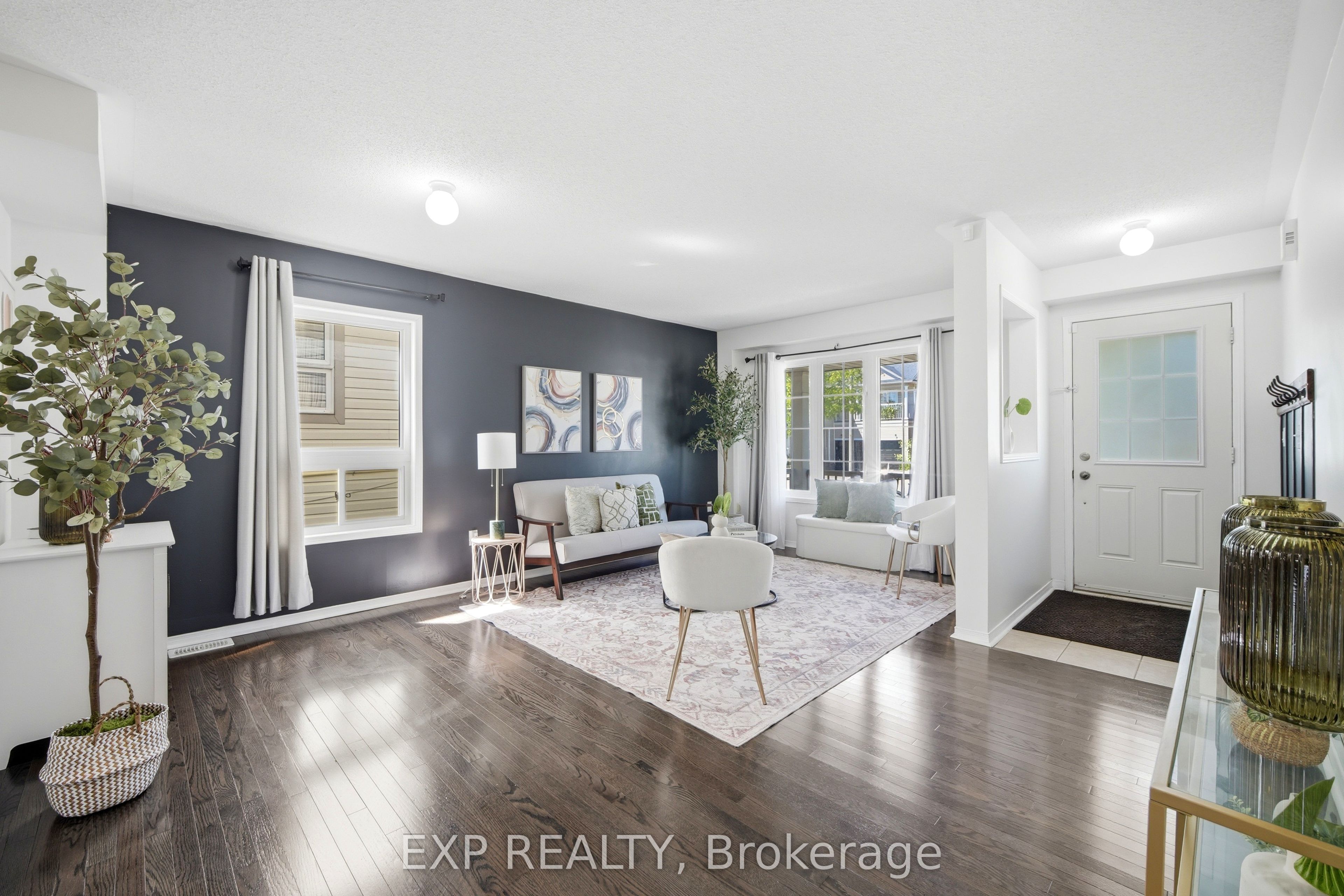 579 Shaftsbury Street, Oshawa, ON L1K 2V8 photo 4