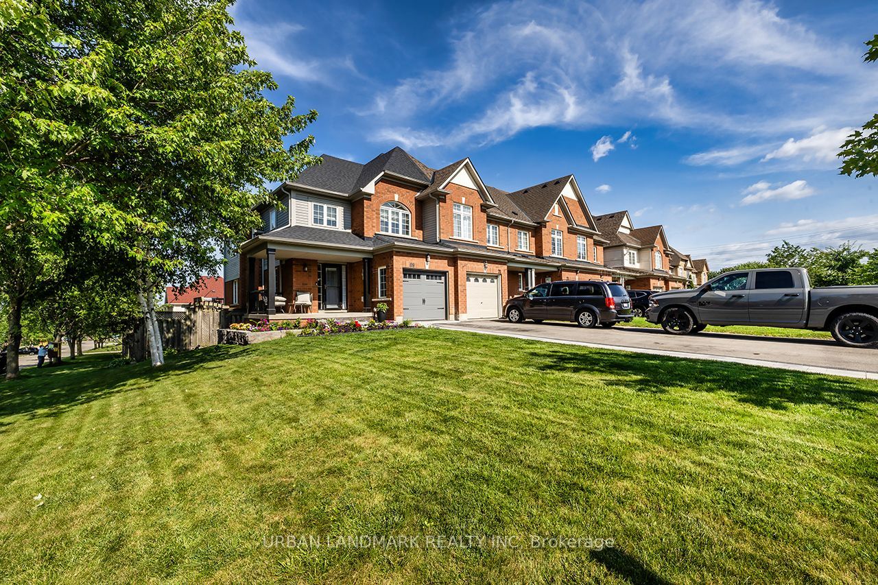 69 Dodds Square, Clarington, ON L1C 5N2 photo 3