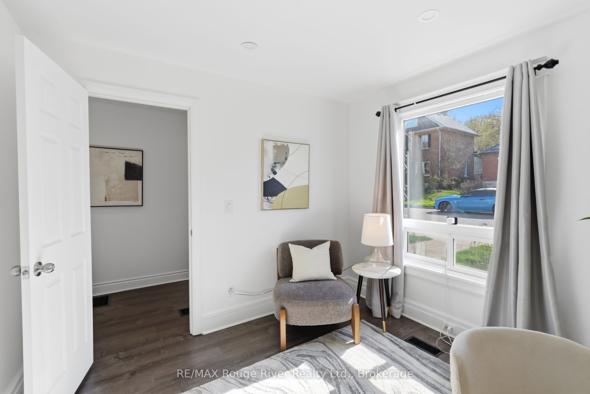 163 Nassau Street, Oshawa, ON L1J 4A6 photo 5