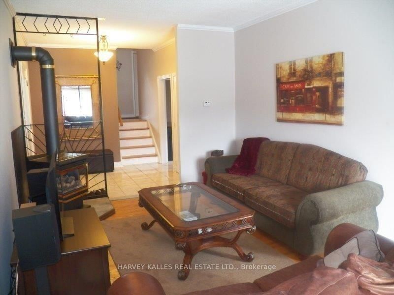 788 Batory Avenue, Pickering, ON L1W 2W3 photo 3