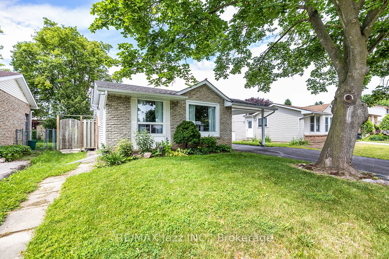 22 Deerpark Crescent, Clarington, ON L1C 3M3 photo 3