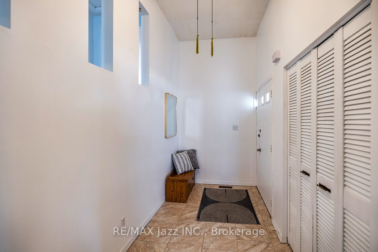 22 Deerpark Crescent, Clarington, ON L1C 3M3 photo 5