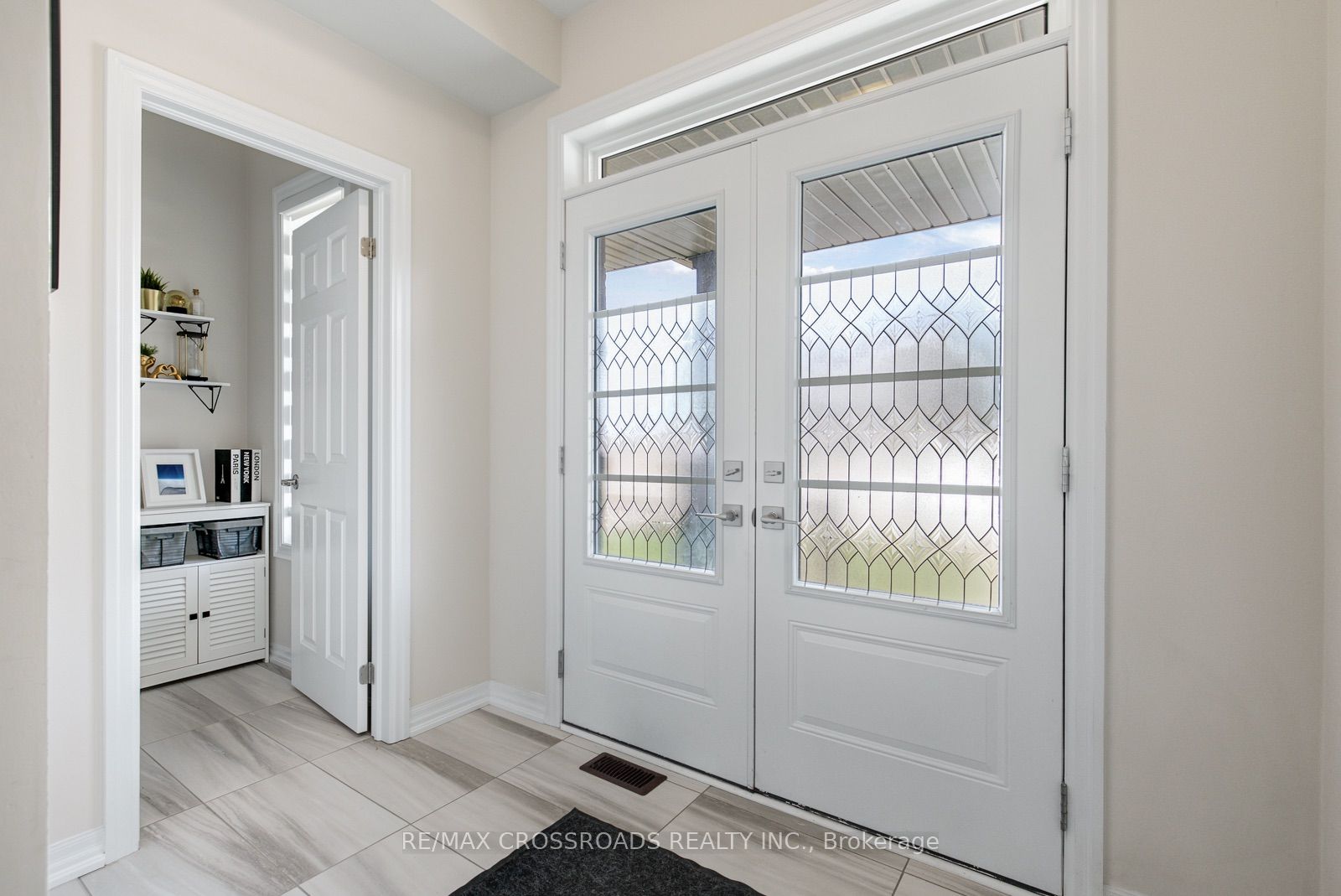 47 Ed Ewert Avenue, Clarington, ON L1B 1G9 photo 4