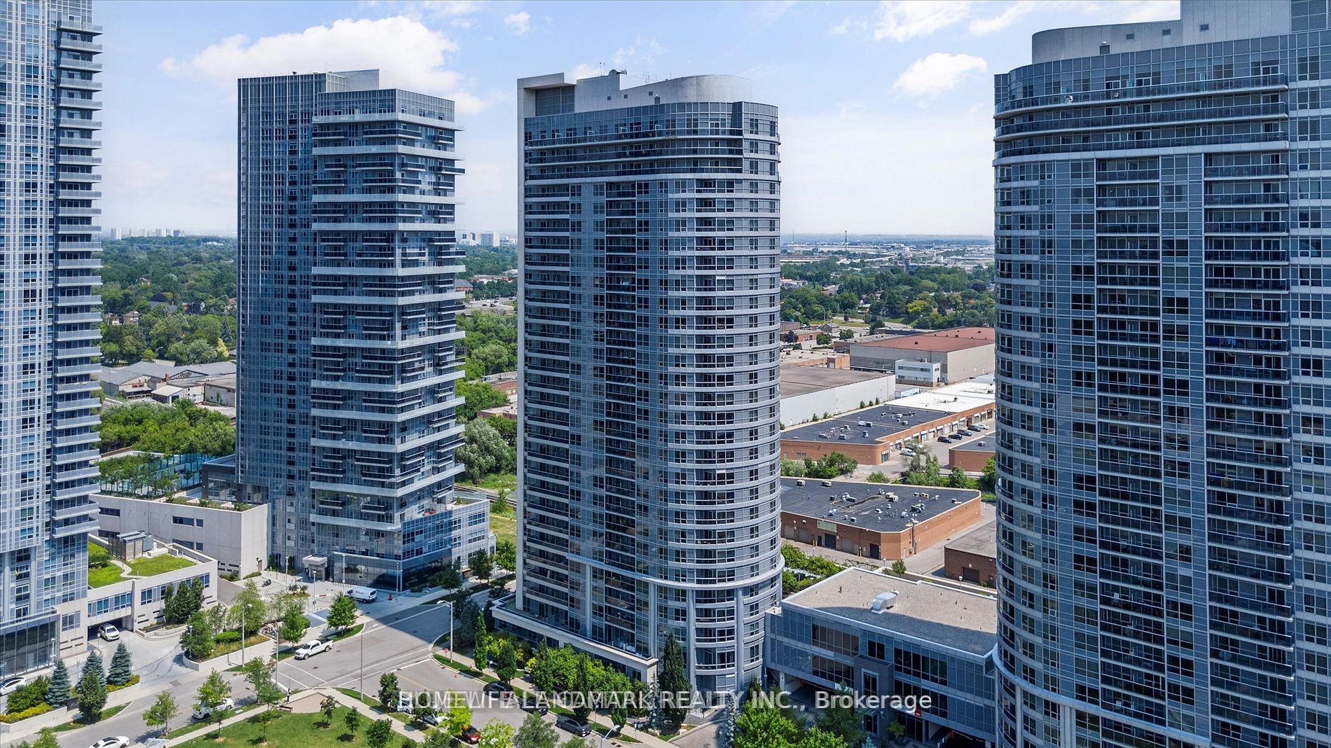181 Village Green Square 2613, Toronto, ON M1S 0K6 photo 2